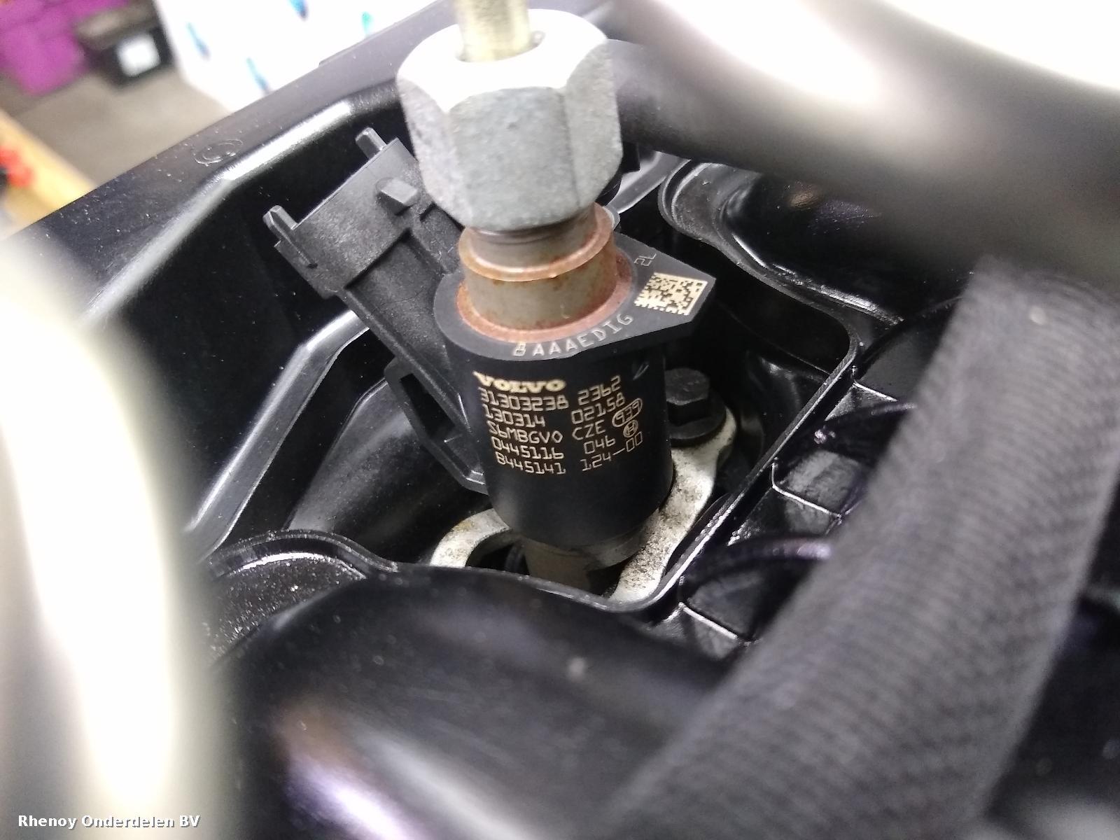 2013 VOLVO V40 MOTOR View Auto part MOTOR VOLVO V40 2013