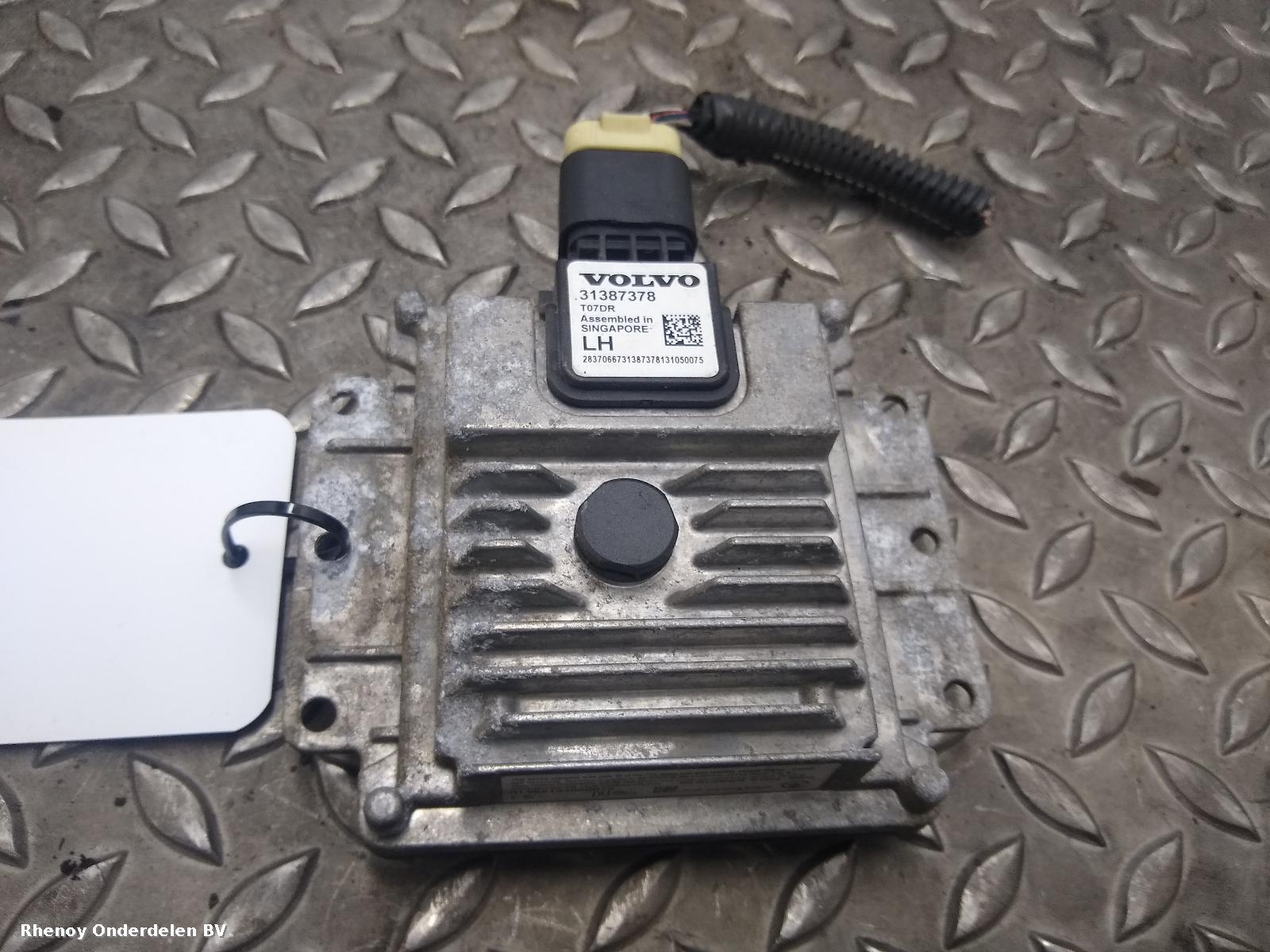 View Auto part Misc VOLVO V40 2013