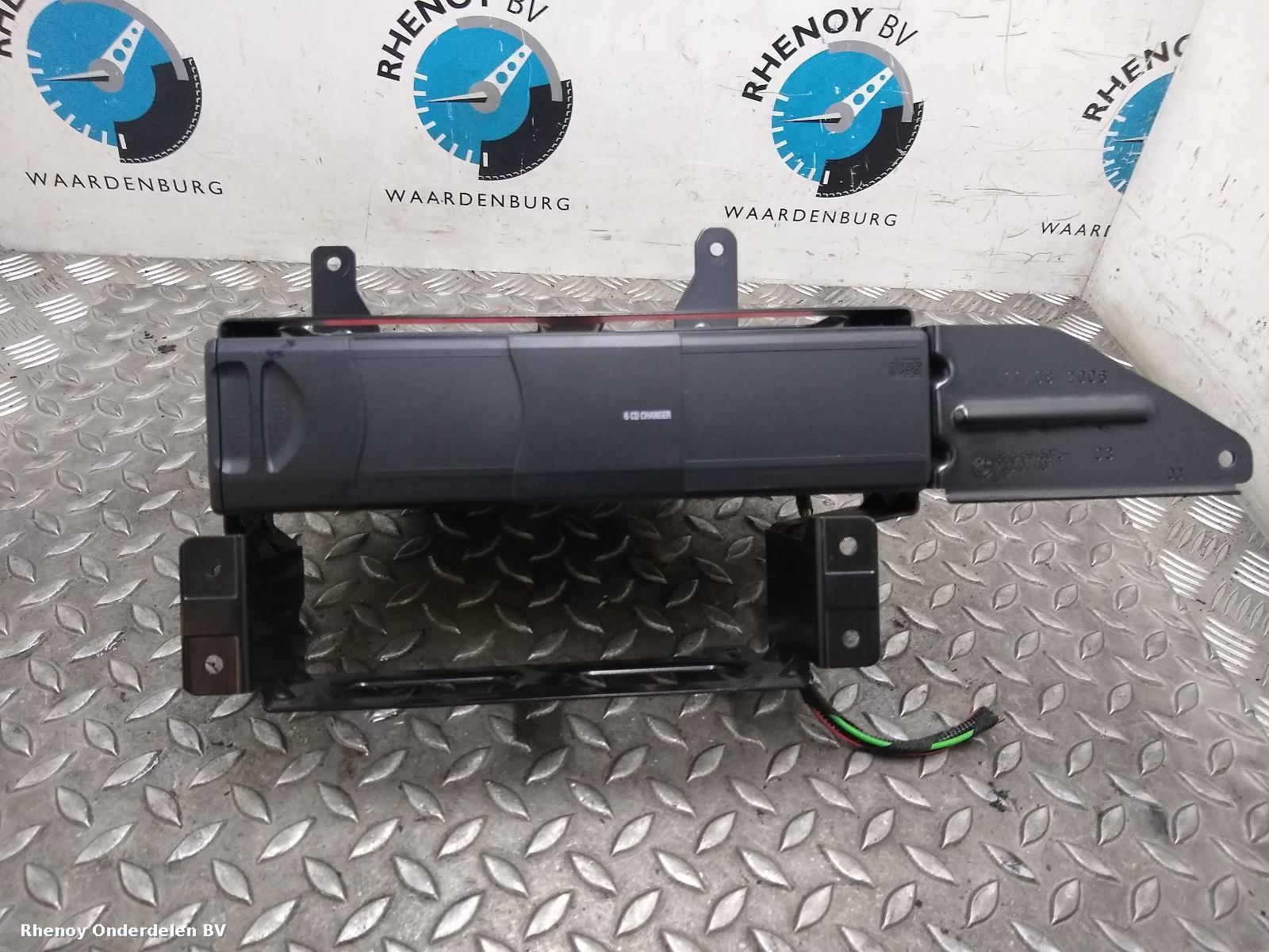 View Auto part A/V Equipment BMW 3 SERIES 2006