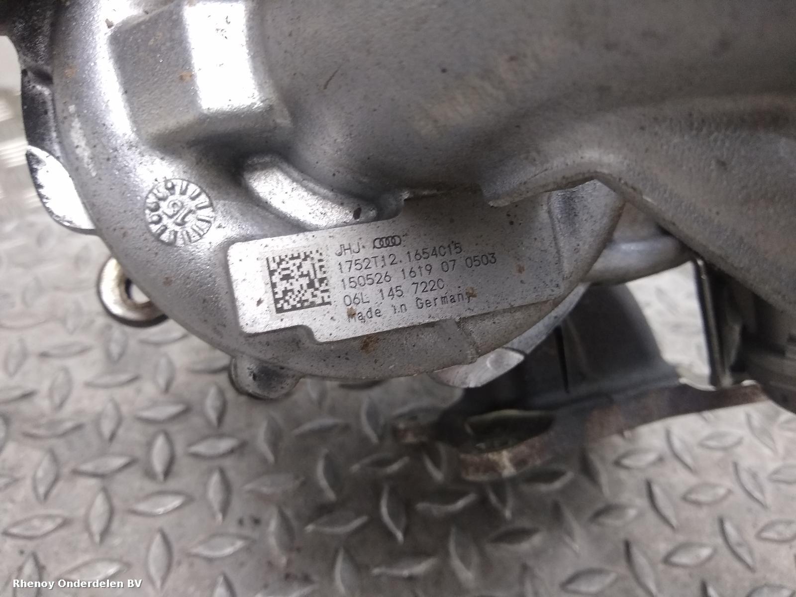 2016 PORSCHE MACAN TURBO View Auto part TURBO PORSCHE MACAN 2016