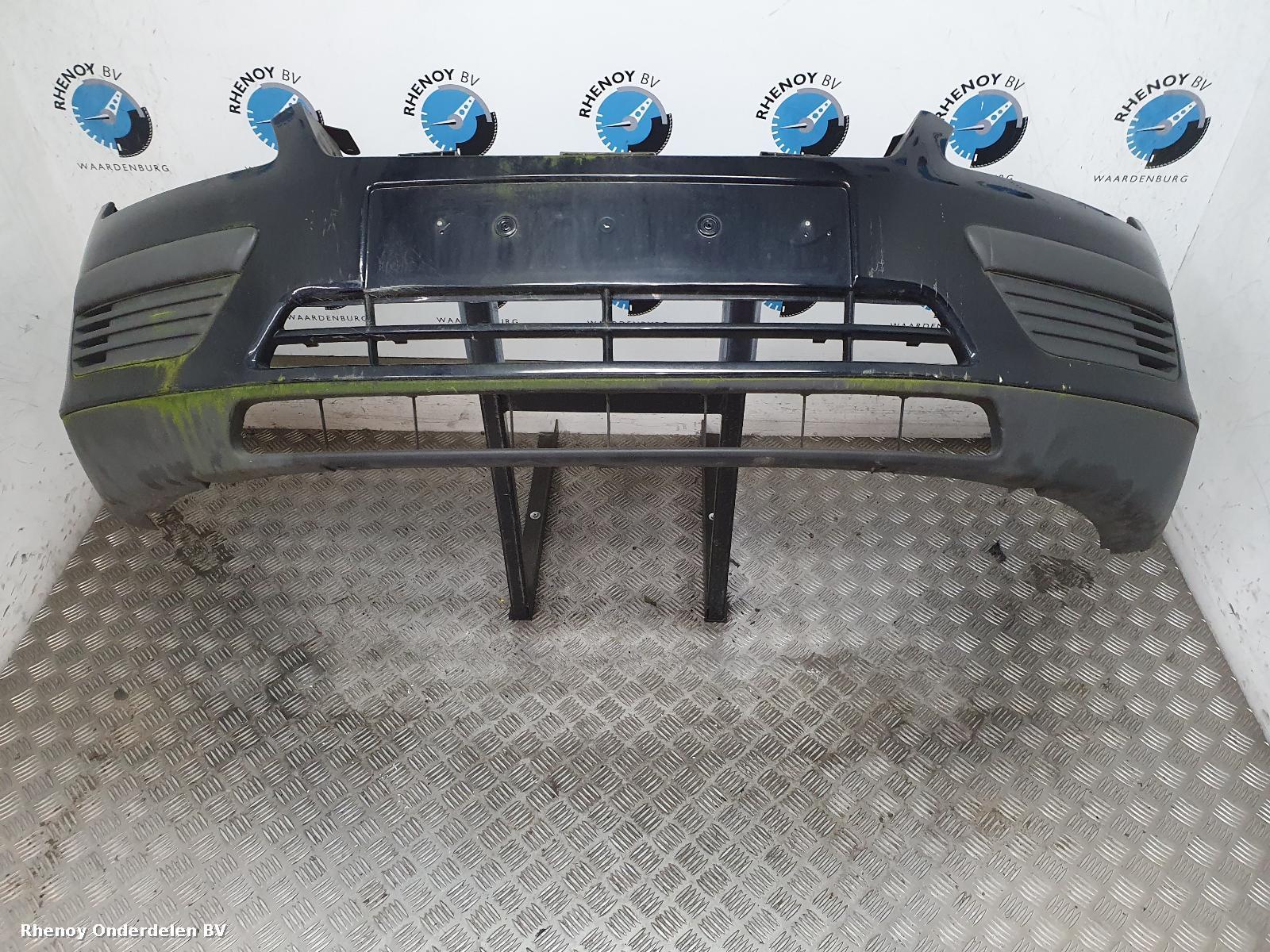 View Auto part Front Bumper FORD FOCUS 2006