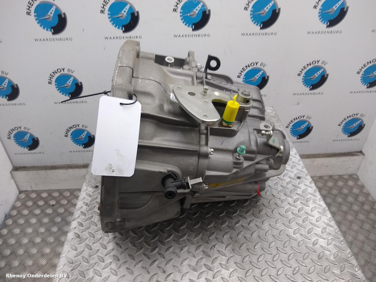 2007 RENAULT LAGUNA TRANSMISSIE / VERSNELLINGSBAK View Auto part TRANSMISSIE / VERSNELLINGSBAK RENAULT LAGUNA 2007