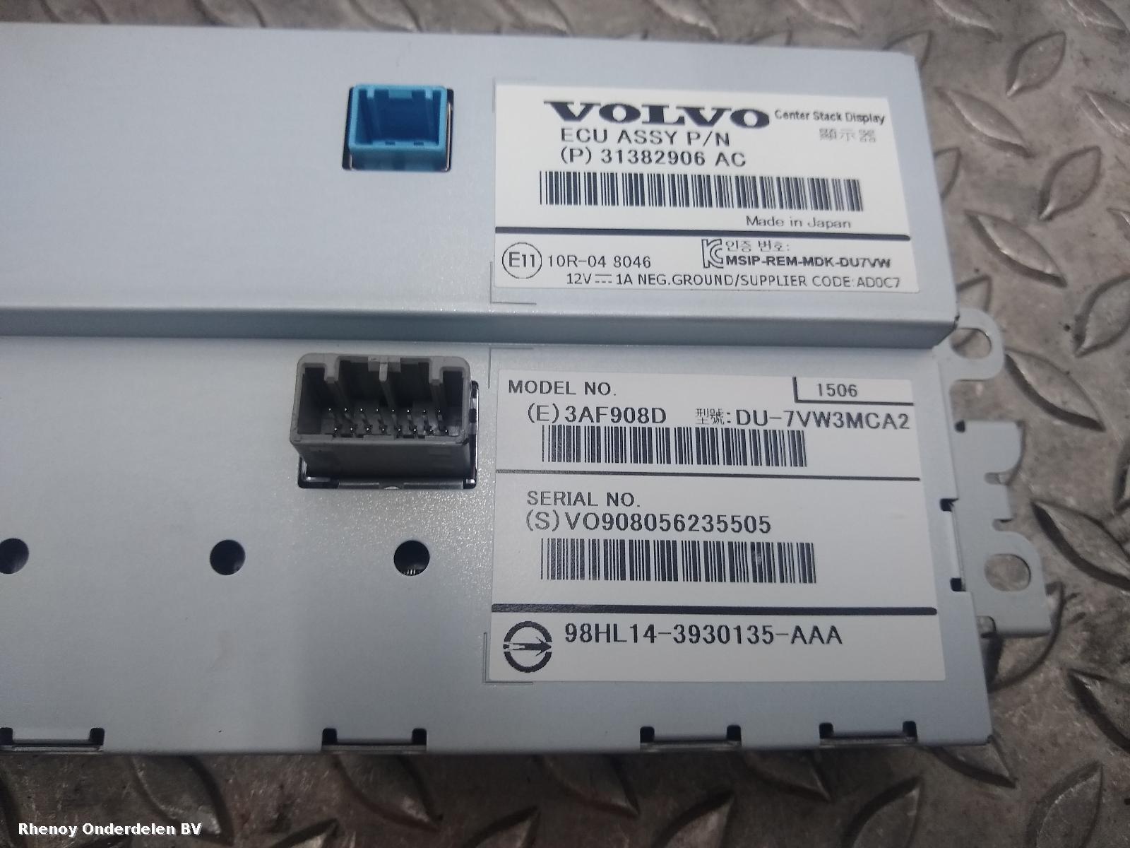 2015 VOLVO V40 NAVIGATIE View Auto part NAVIGATIE VOLVO V40 2015