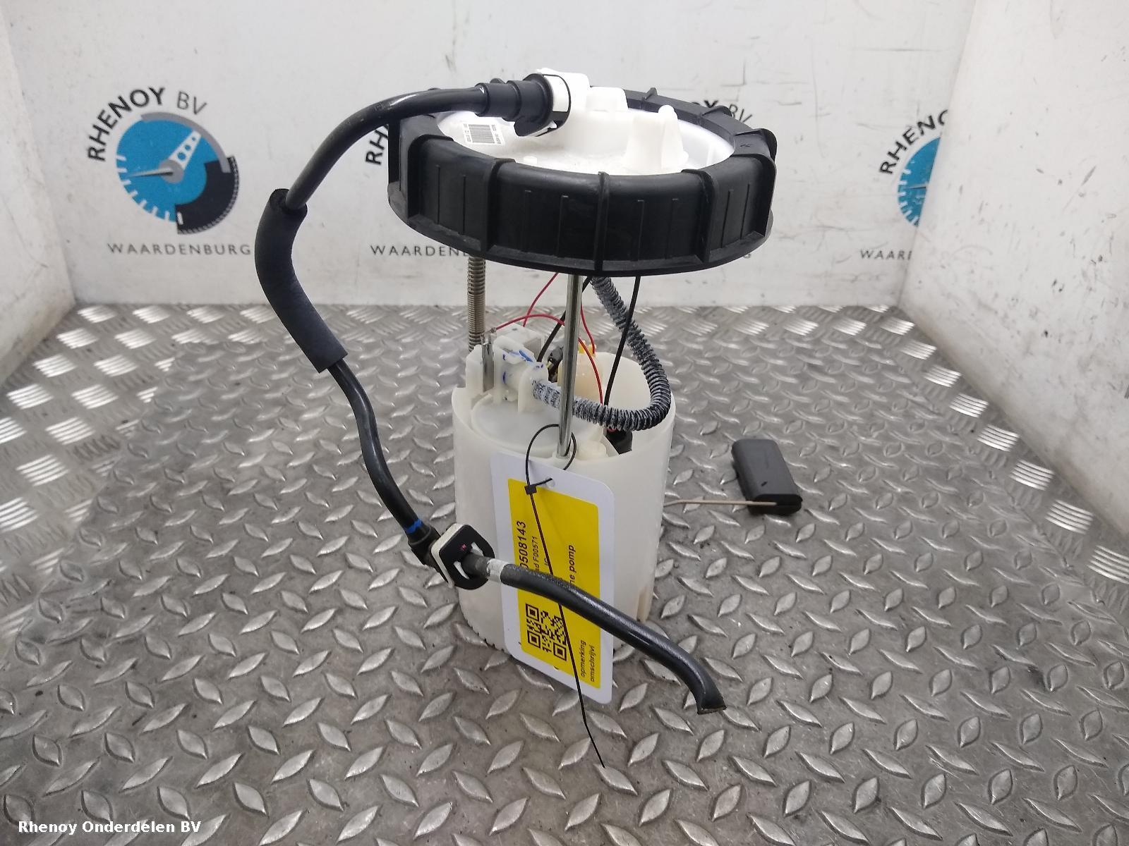 Bekijk Auto-onderdeel BRANDSTOF POMP (IN TANK)  FORD KUGA 2016
