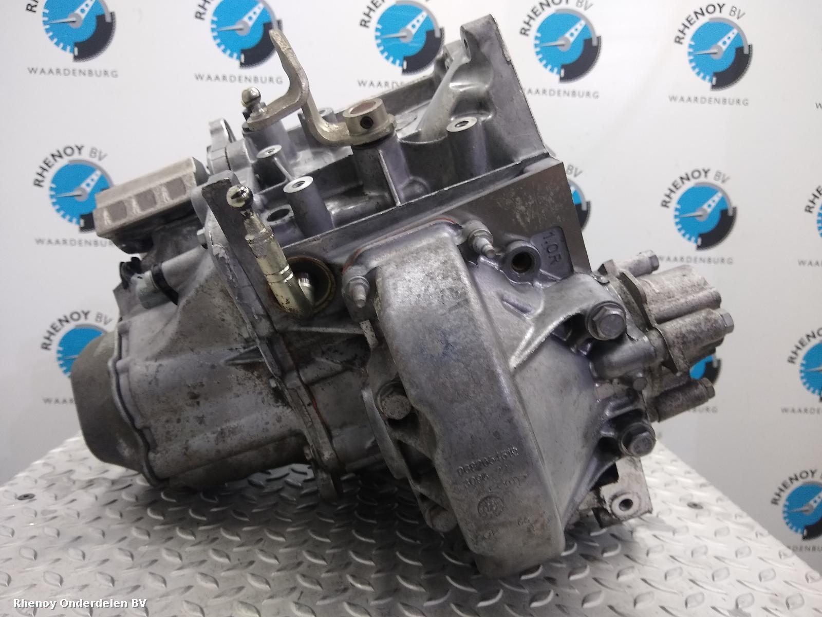 View Auto part TRANSMISSIE / VERSNELLINGSBAK PEUGEOT 208 2012