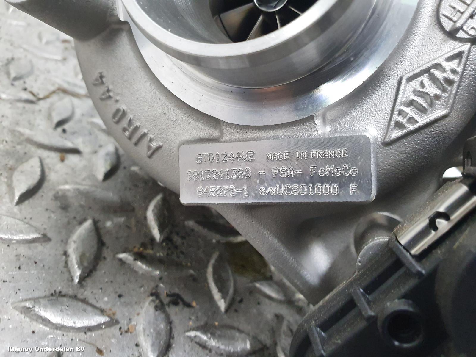 2019 FORD FOCUS TURBO View Auto part TURBO FORD FOCUS 2019
