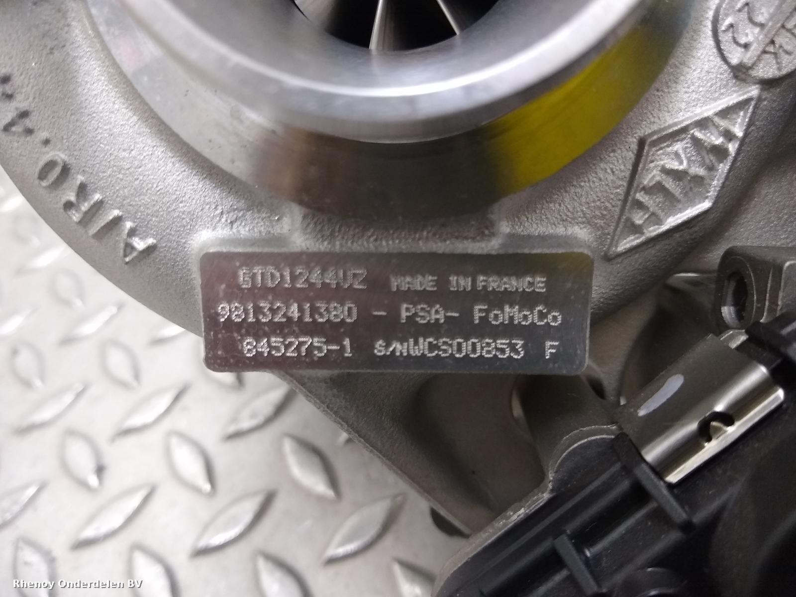 2019 FORD FOCUS TURBO View Auto part TURBO FORD FOCUS 2019