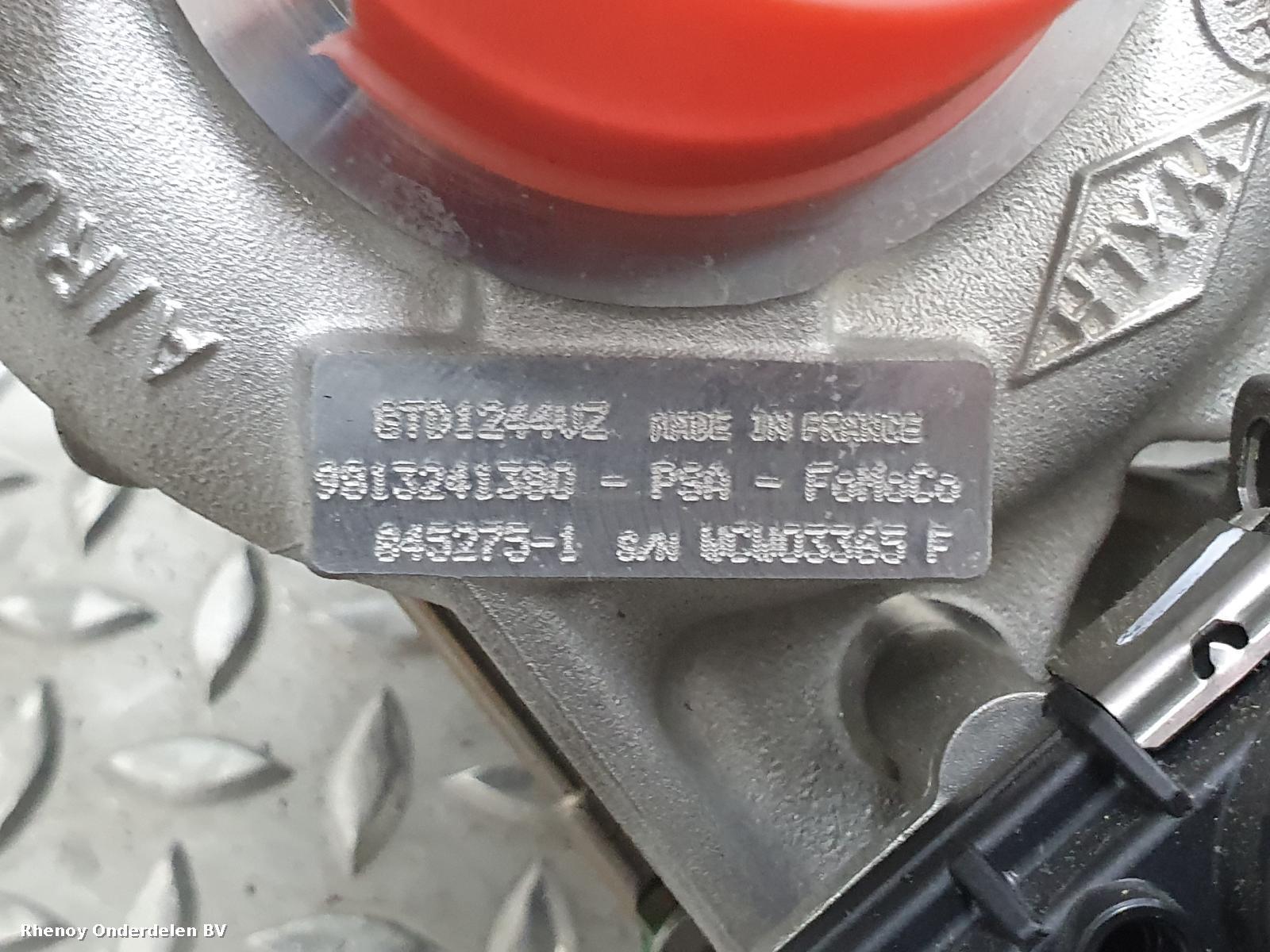 2019 FORD FOCUS TURBO View Auto part TURBO FORD FOCUS 2019