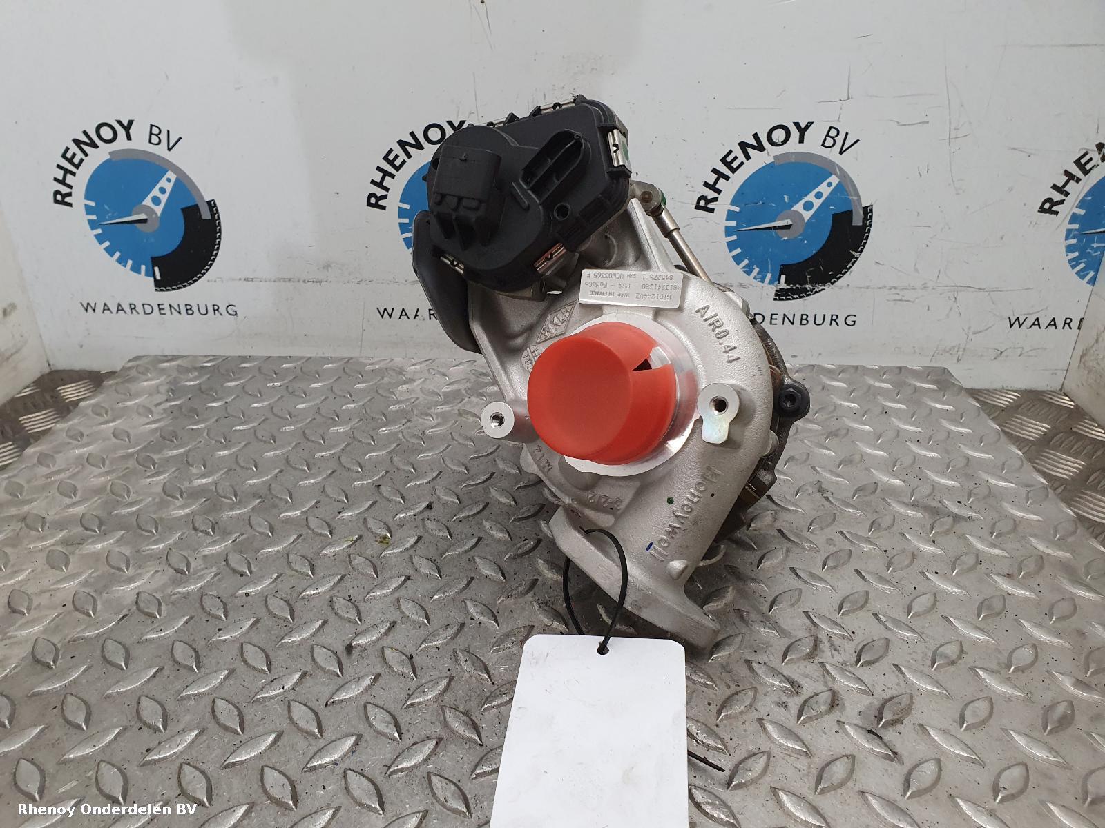 2019 FORD FOCUS TURBO View Auto part TURBO FORD FOCUS 2019