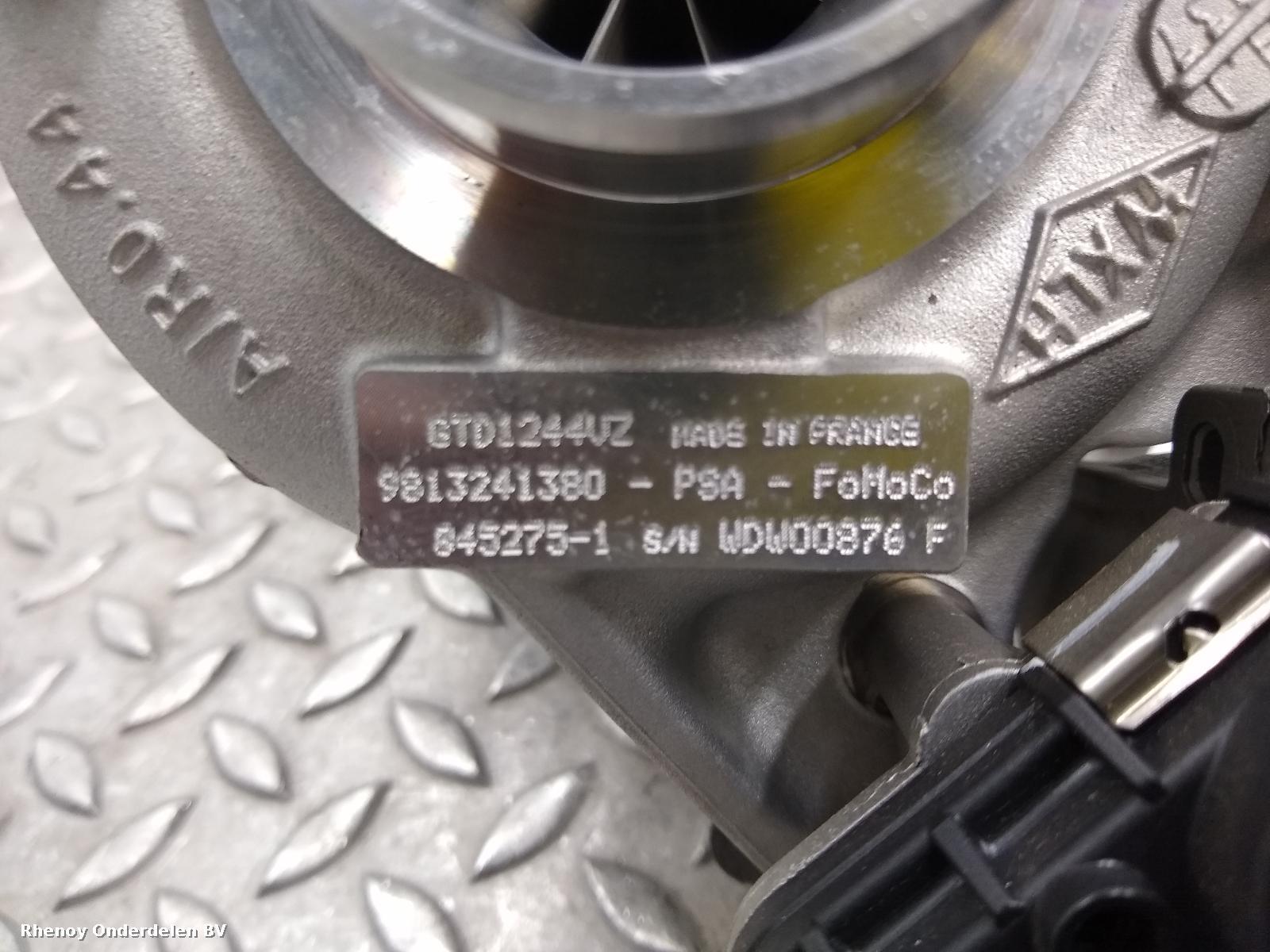 2019 FORD FOCUS TURBO View Auto part TURBO FORD FOCUS 2019
