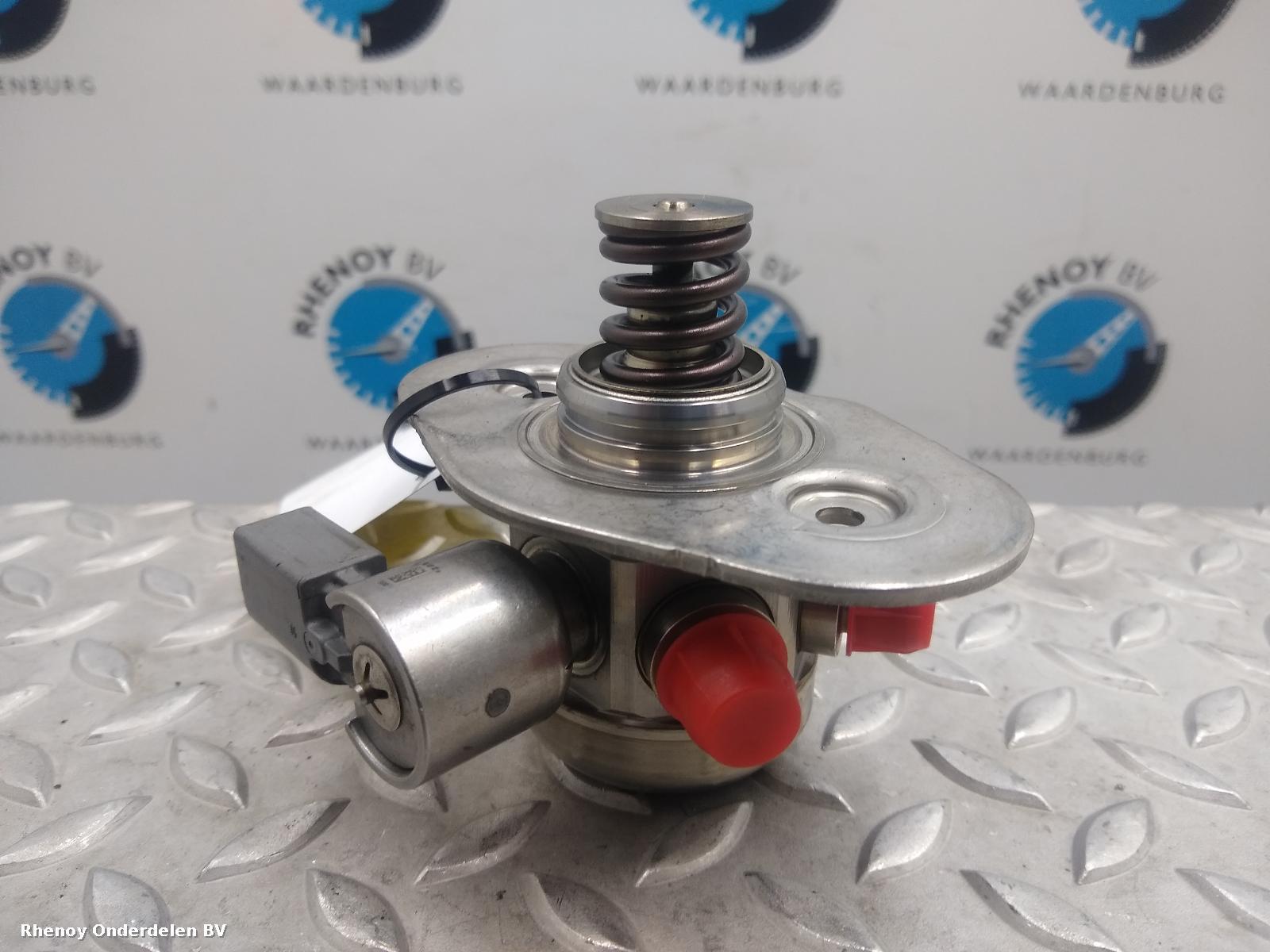 Bekijk Auto-onderdeel BRANDSTOF POMP VOOR DE INJECTOR BMW 3 SERIES 2013