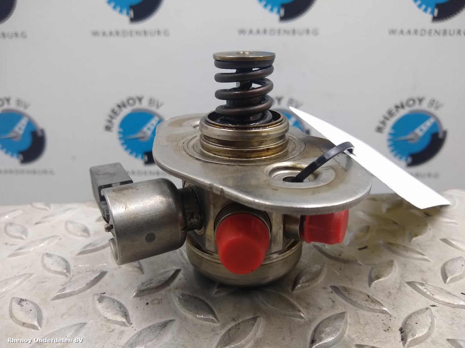 Bekijk Auto-onderdeel BRANDSTOF POMP VOOR DE INJECTOR BMW 3 SERIES 2013