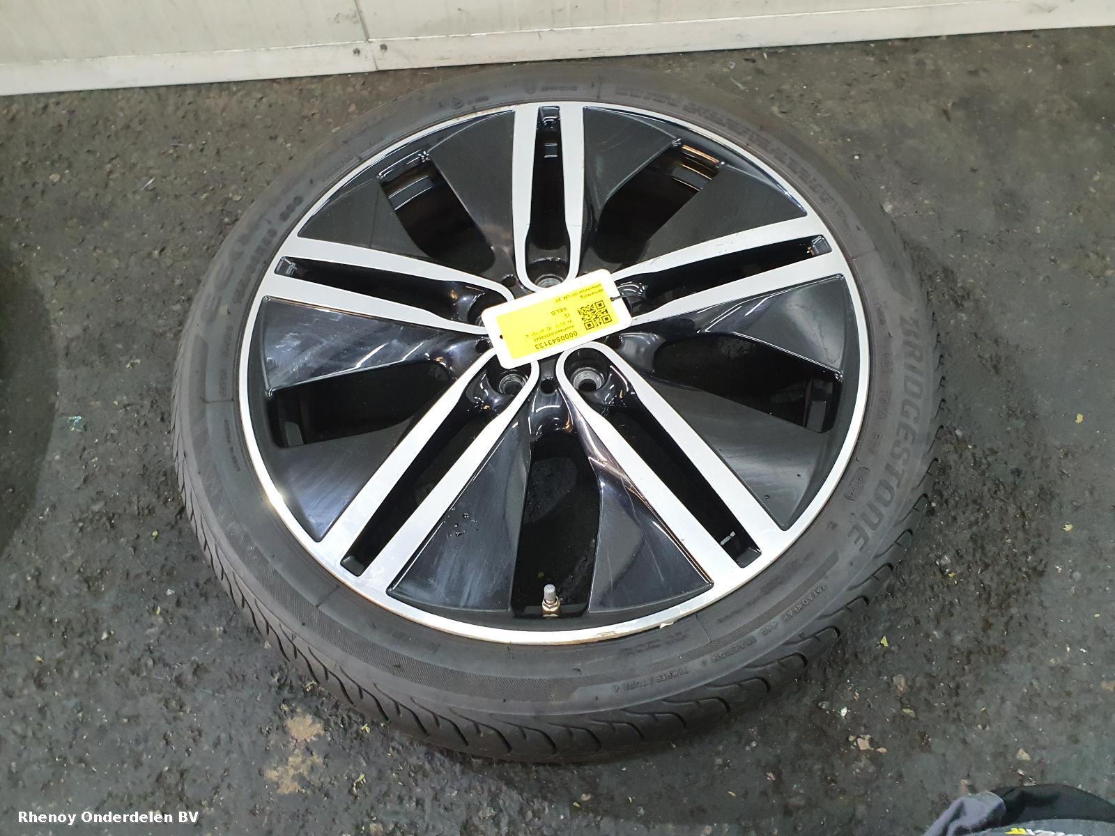 View Auto part Wheel BMW I3 2015