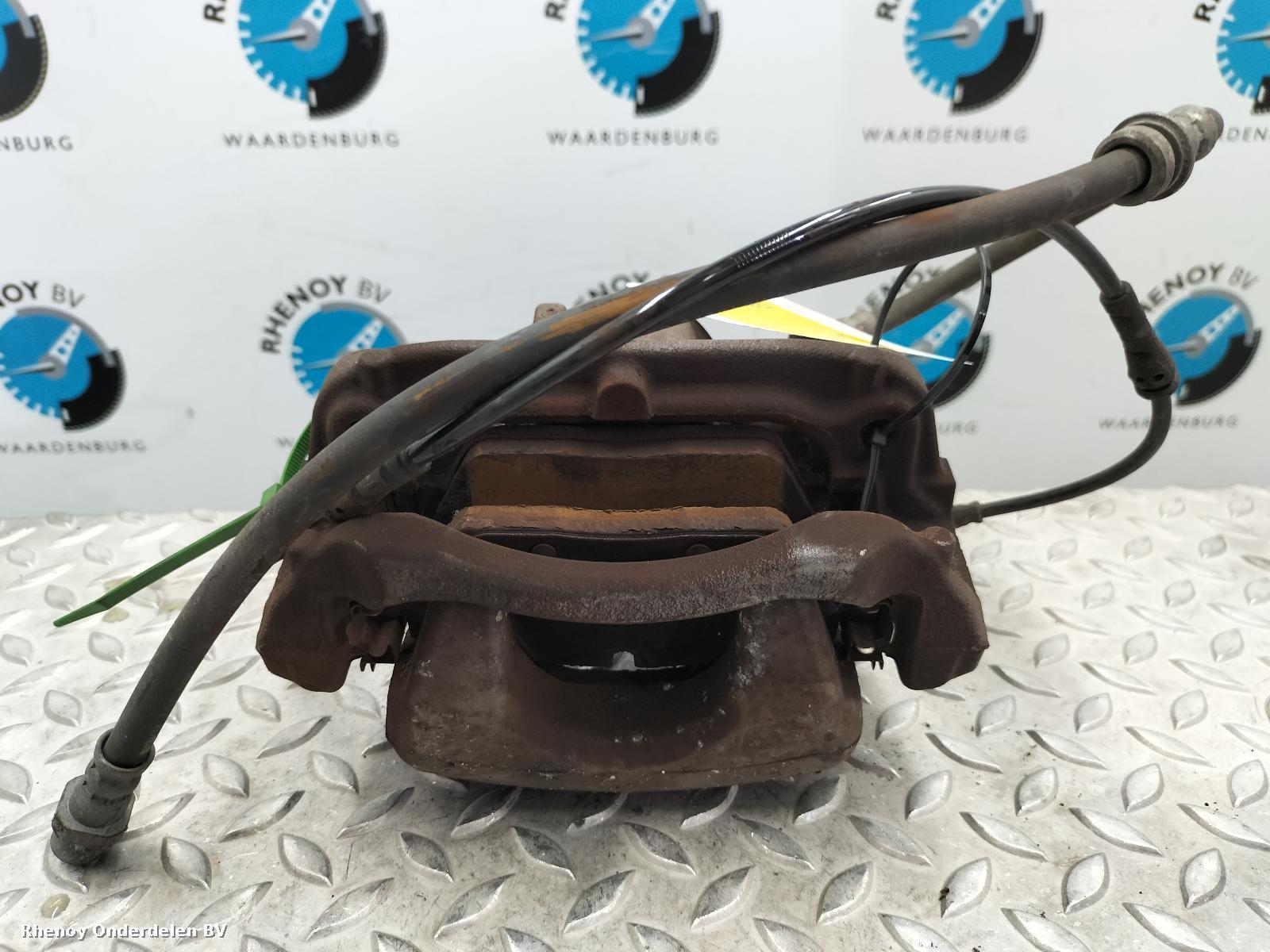 Bekijk Auto-onderdeel REM KLAUW BMW I3 2015