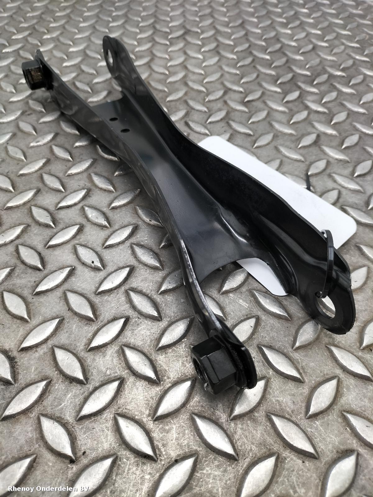 2015 BMW I3 RR Lower Control Arm View Auto part RR Lower Control Arm BMW I3 2015