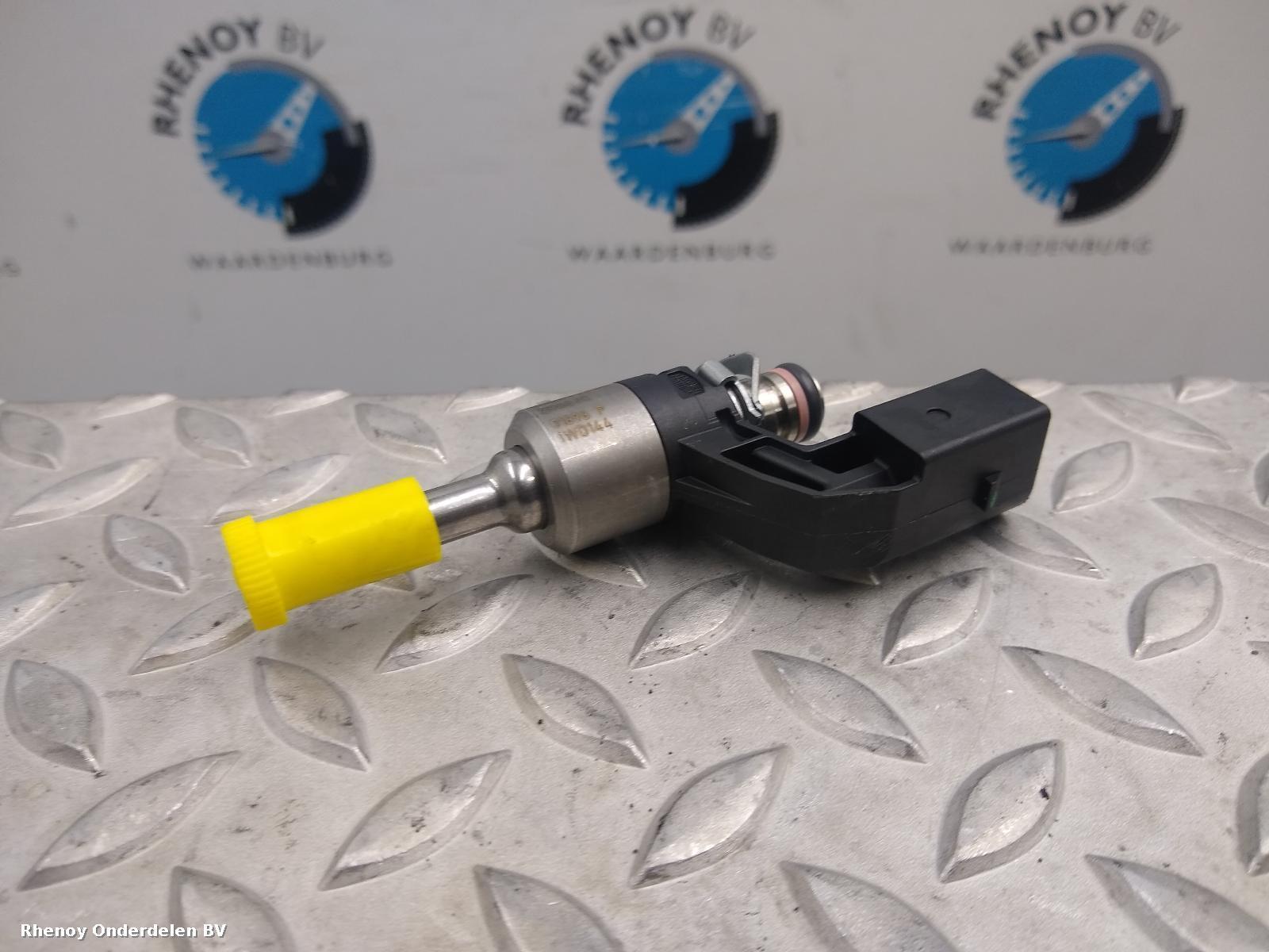 Bekijk Auto-onderdeel BRANDSTOF INJECTOR / VERSTUIVER VOLKSWAGEN PHAETON 2015
