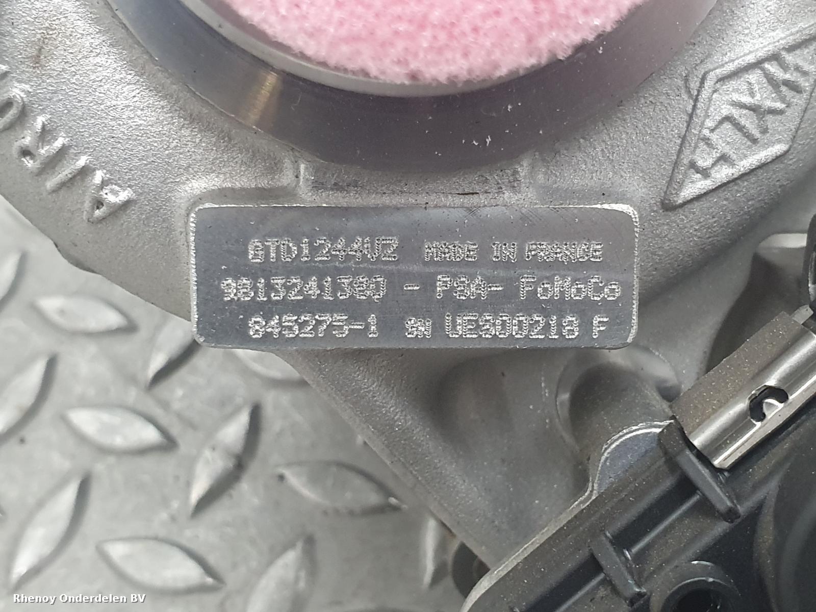 2019 FORD FOCUS TURBO View Auto part TURBO FORD FOCUS 2019