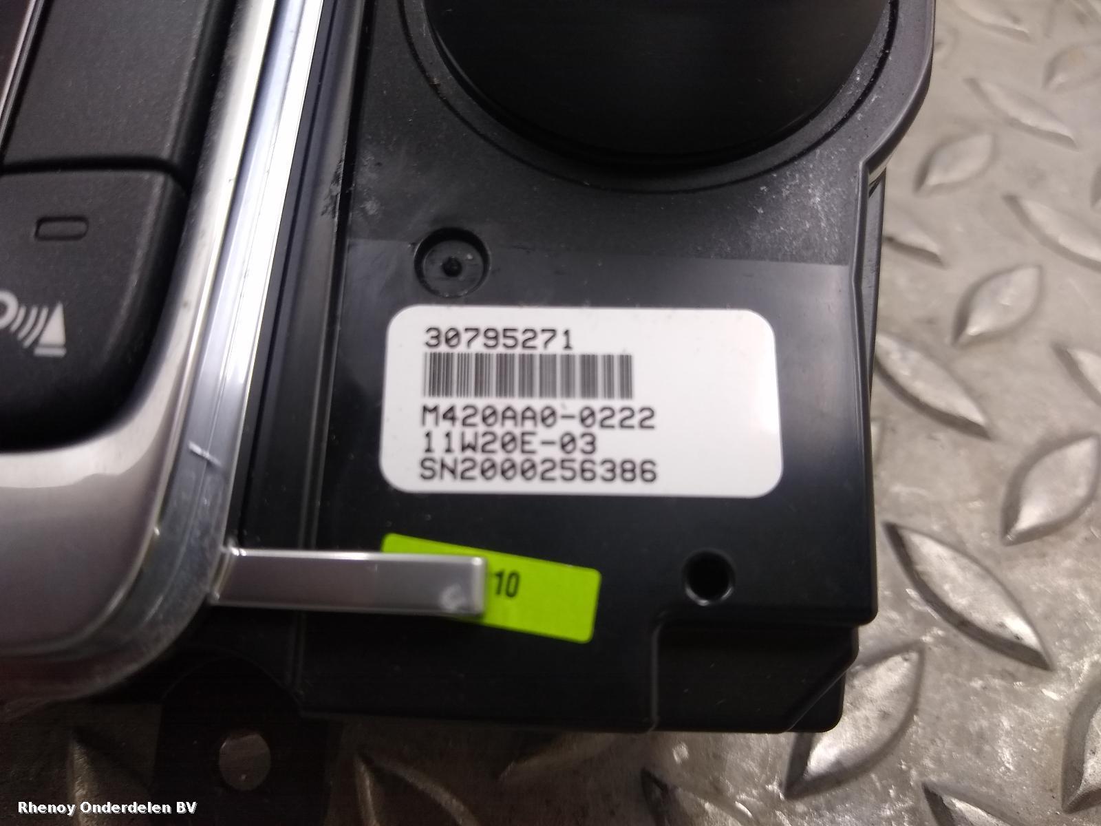 2011 VOLVO V60 NAVIGATIE View Auto part NAVIGATIE VOLVO V60 2011