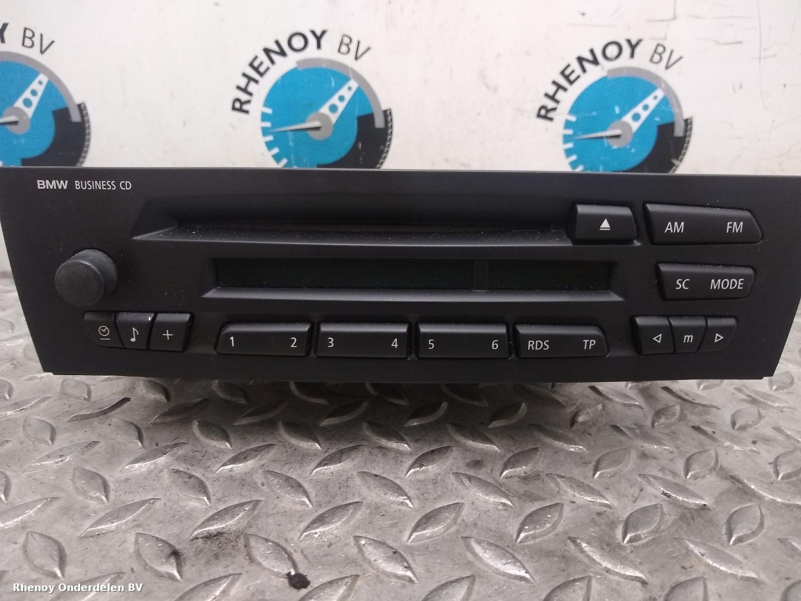 Bekijk Auto-onderdeel RADIO BMW 1 SERIES 2007