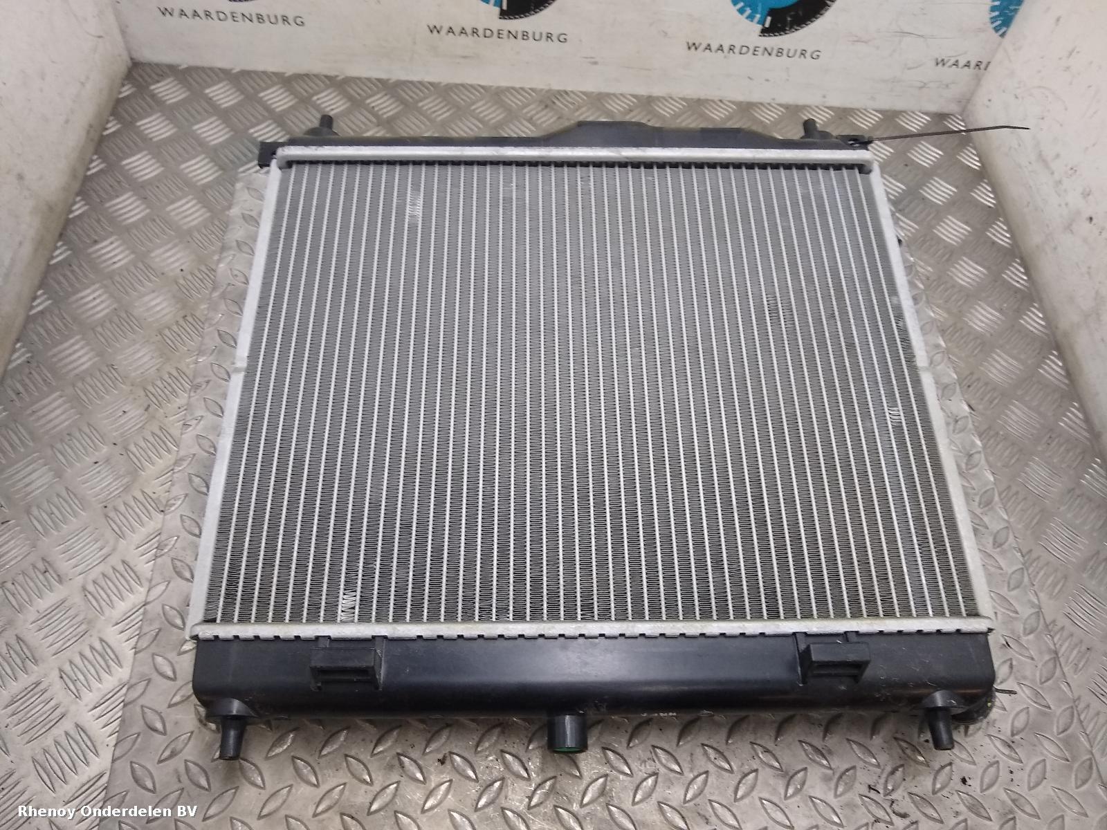 2013 HYUNDAI I10 RADIATEUR View Auto part RADIATEUR HYUNDAI I10 2013