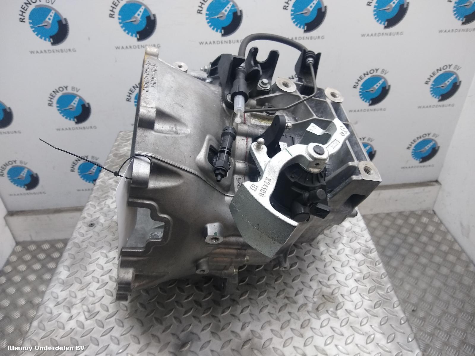 2018 FORD FOCUS TRANSMISSIE / VERSNELLINGSBAK View Auto part TRANSMISSIE / VERSNELLINGSBAK FORD FOCUS 2018