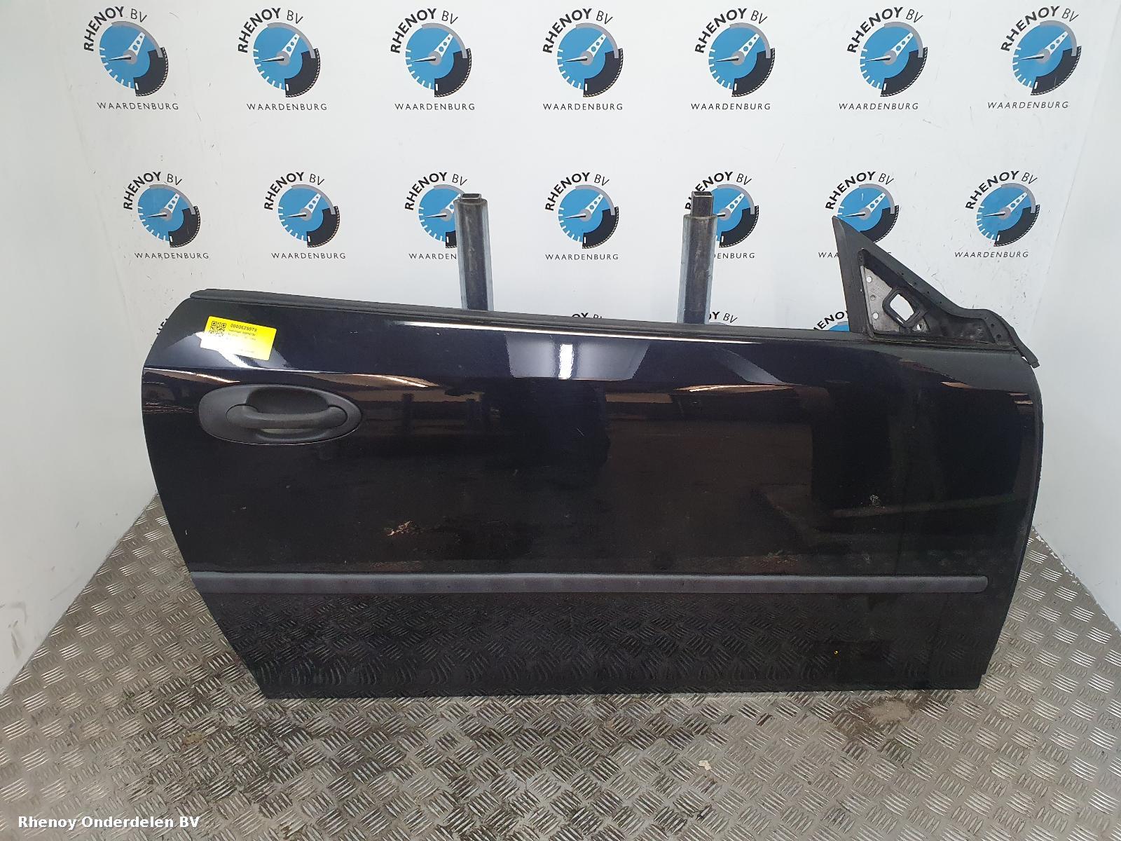 View Auto part R Front Door SAAB 93 2006
