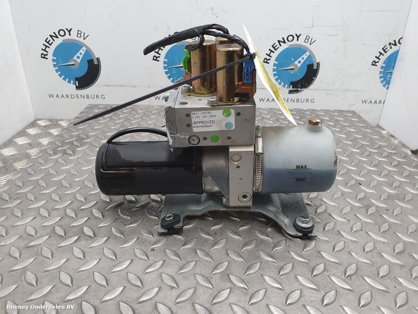 View Auto part Convertible lift motor SAAB 93 2006