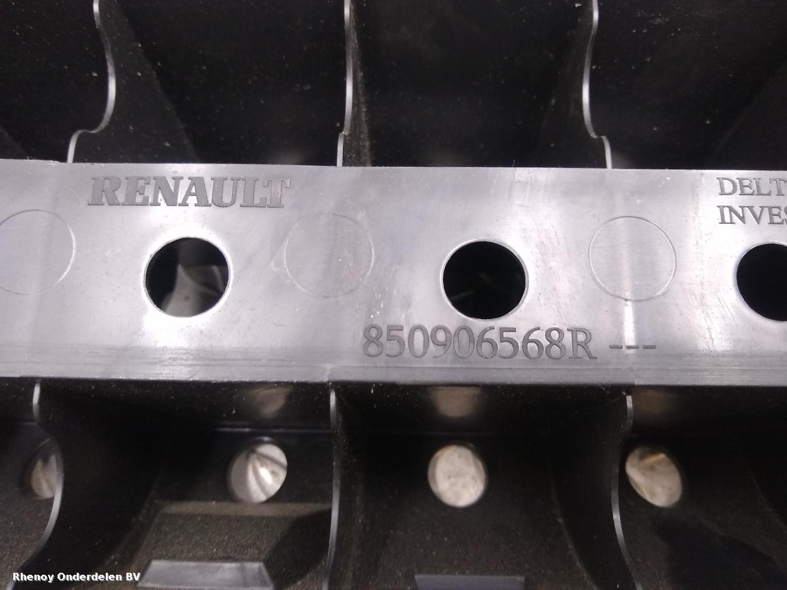 View Auto part BUMPERBALK ACHTER DACIA LOGAN 2013