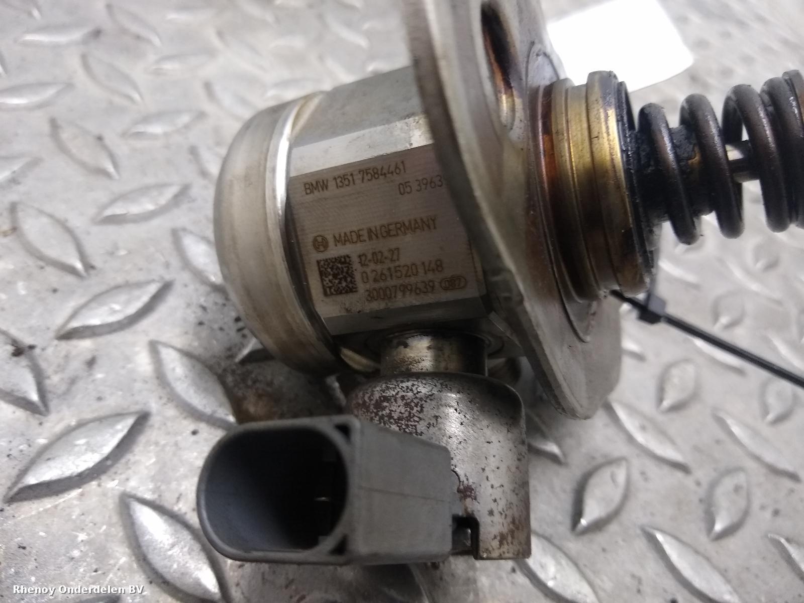 2013 BMW 3 SERIES BRANDSTOF POMP VOOR DE INJECTOR View Auto part BRANDSTOF POMP VOOR DE INJECTOR BMW 3 SERIES 2013