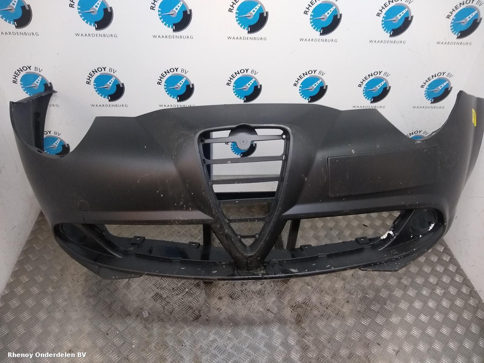Bekijk Auto-onderdeel VOORBUMPER ALFA ROMEO MITO 2010
