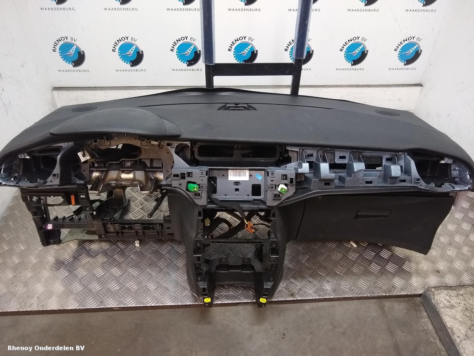 2013 NISSAN PATHFINDER AIRBAG SET View Auto part AIRBAG SET NISSAN PATHFINDER 2013