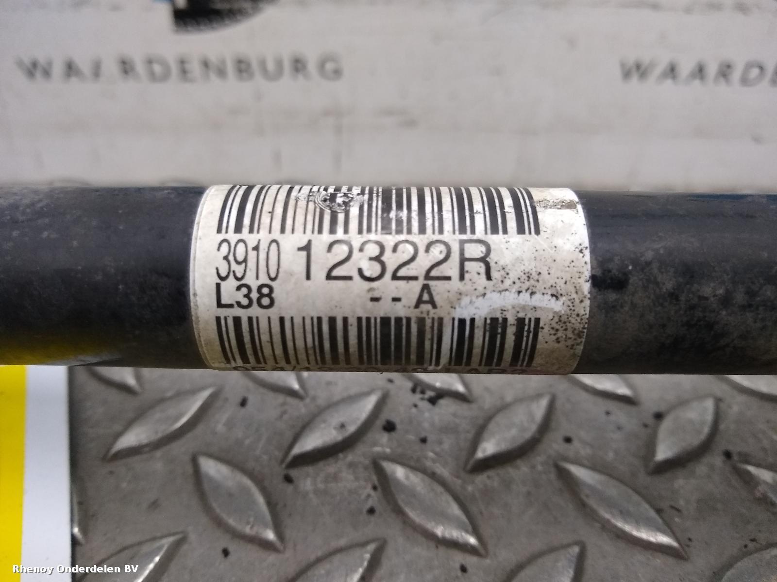 View Auto part AANDRIJFAS L RENAULT FLUENCE 2012