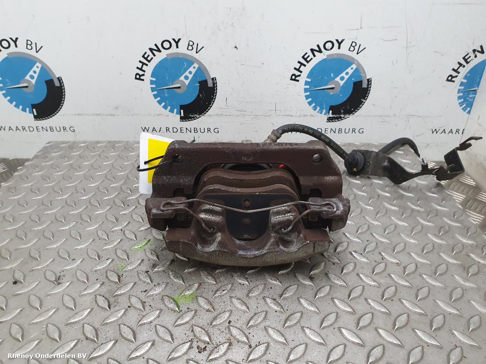 Bekijk Auto-onderdeel REM KLAUW RENAULT FLUENCE 2012