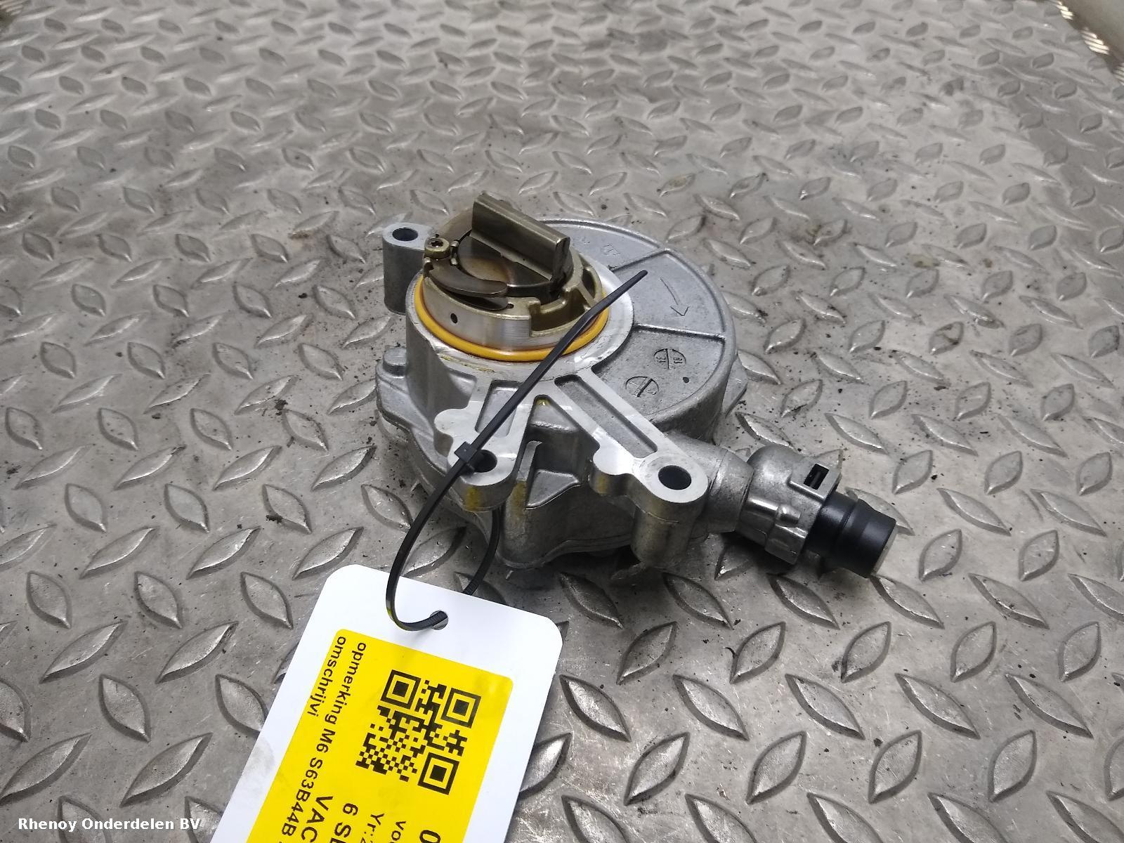 Bekijk Auto-onderdeel VACUUMPOMP BMW 6 SERIES 2014