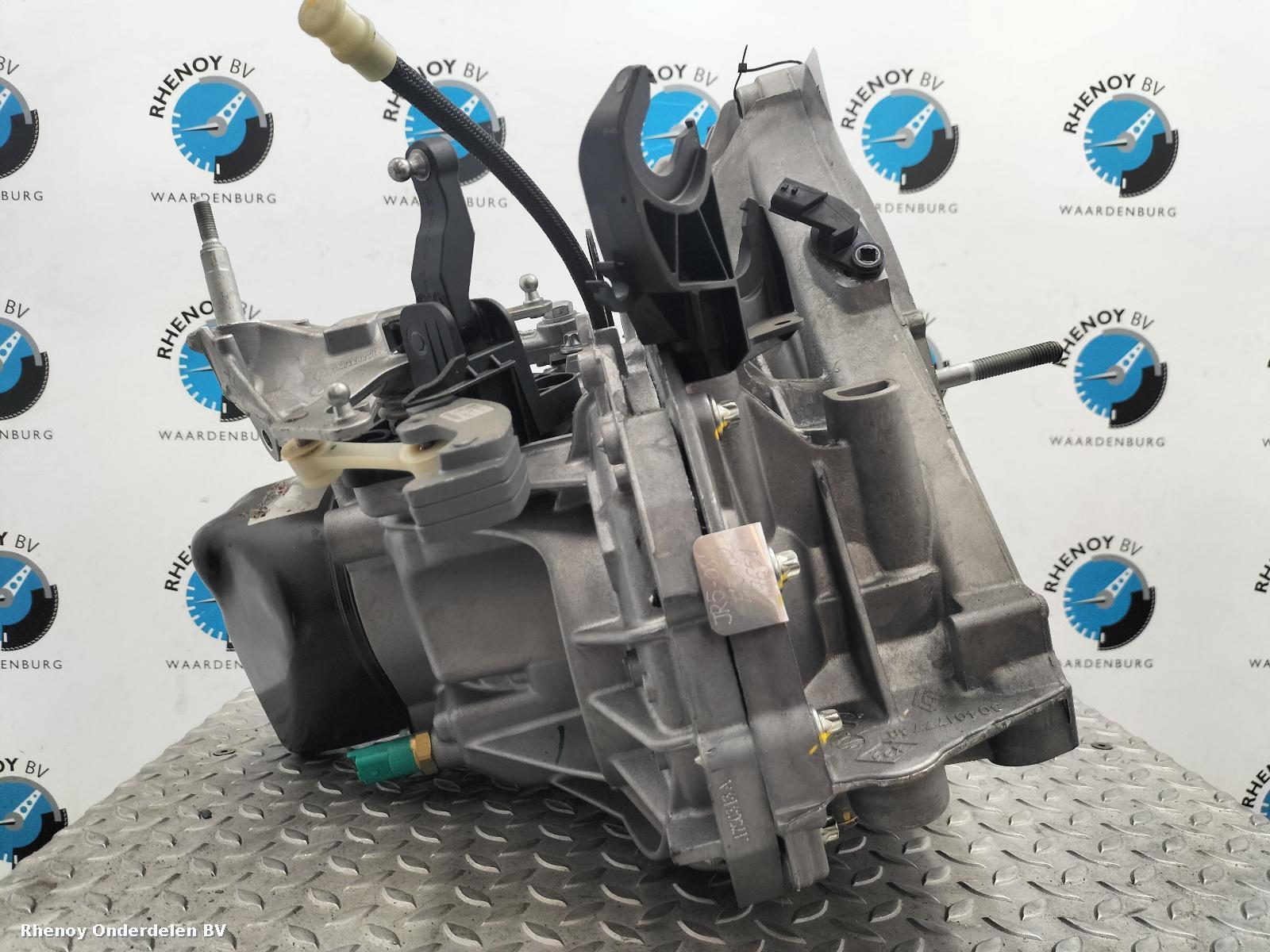 View Auto part TRANSMISSIE / VERSNELLINGSBAK DACIA DUSTER 2019