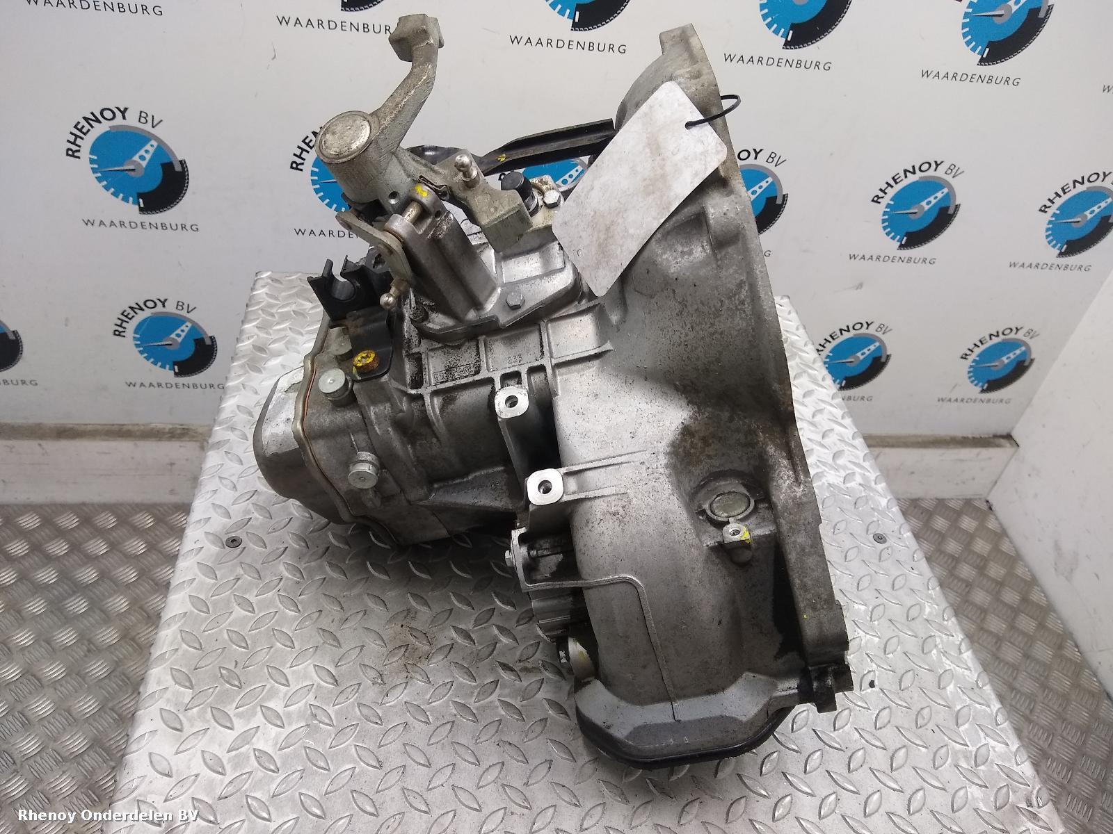 2005 OPEL / VAUXHALL AGILA TRANSMISSIE / VERSNELLINGSBAK View Auto part TRANSMISSIE / VERSNELLINGSBAK OPEL / VAUXHALL AGILA 2005