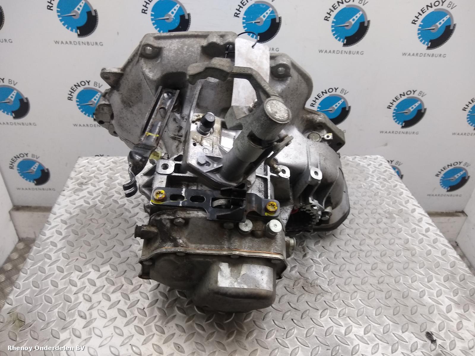 2005 OPEL / VAUXHALL AGILA TRANSMISSIE / VERSNELLINGSBAK View Auto part TRANSMISSIE / VERSNELLINGSBAK OPEL / VAUXHALL AGILA 2005