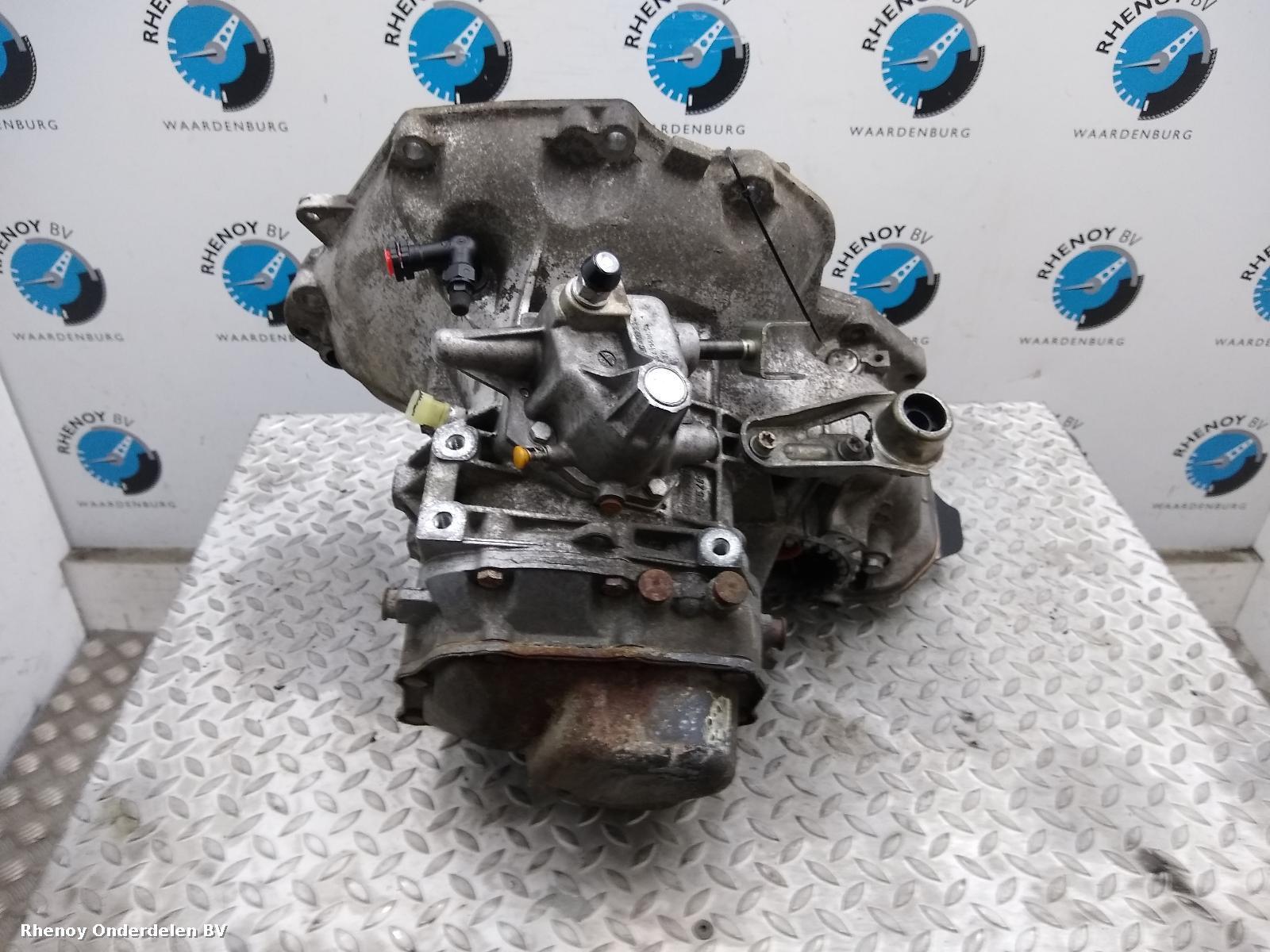 2005 OPEL / VAUXHALL MERIVA TRANSMISSIE / VERSNELLINGSBAK View Auto part TRANSMISSIE / VERSNELLINGSBAK OPEL / VAUXHALL MERIVA 2005