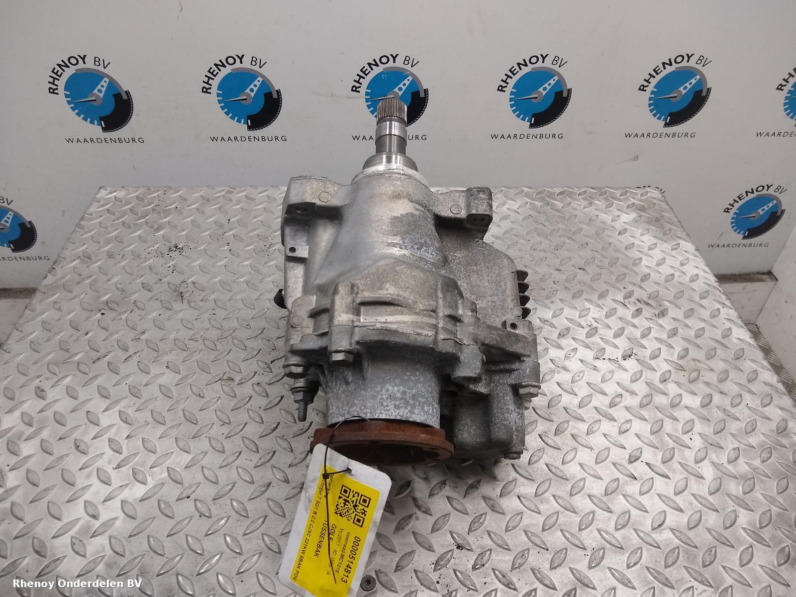 Bekijk Auto-onderdeel TUSSENBAK VOLKSWAGEN GOLF 2017