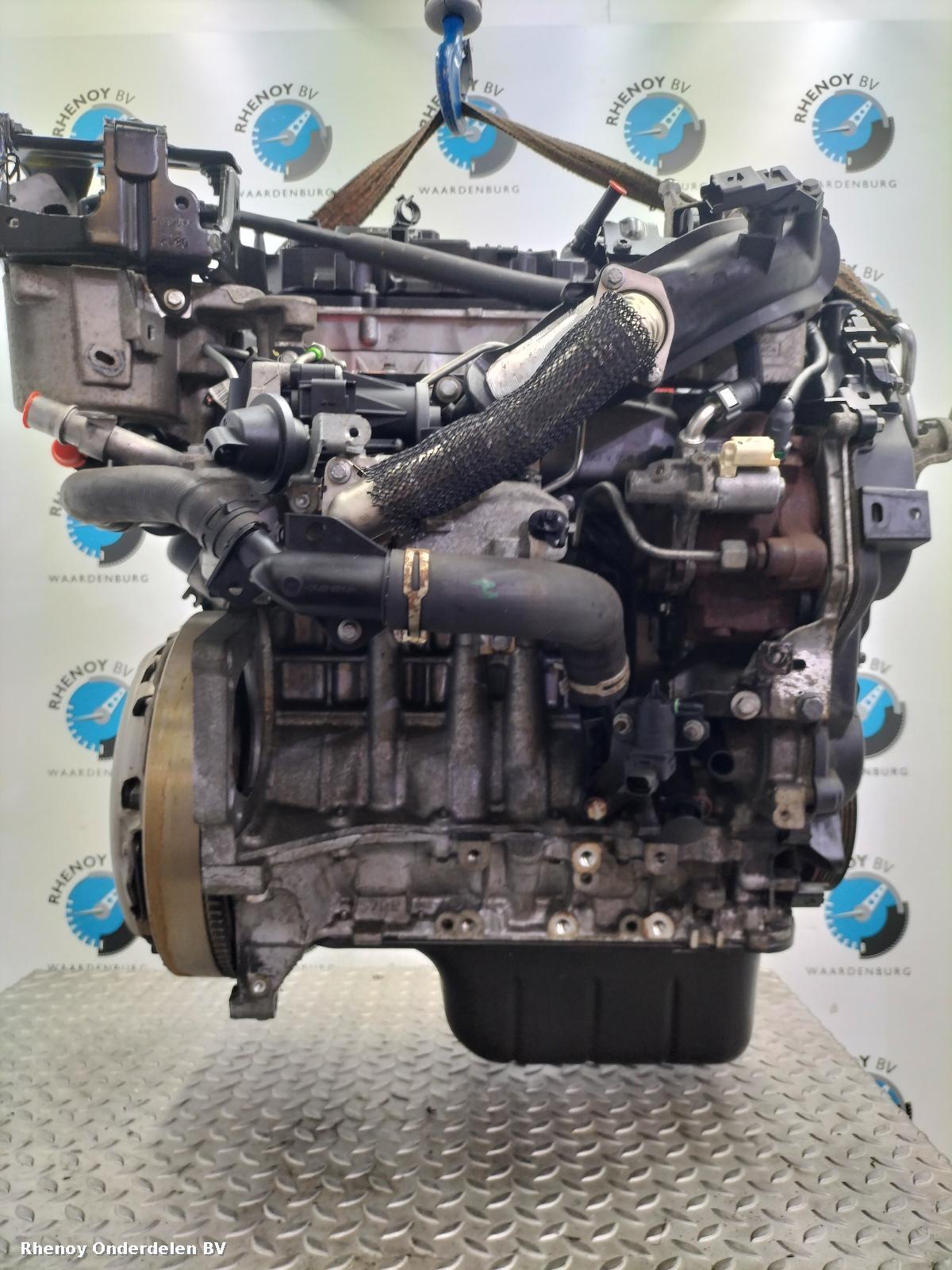 View Auto part Engine VOLVO V40 2012