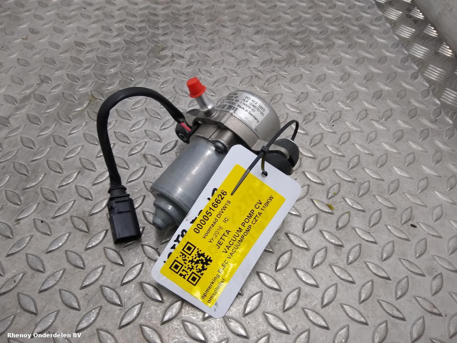 Bekijk Auto-onderdeel VACUUMPOMP VOLKSWAGEN JETTA 2016