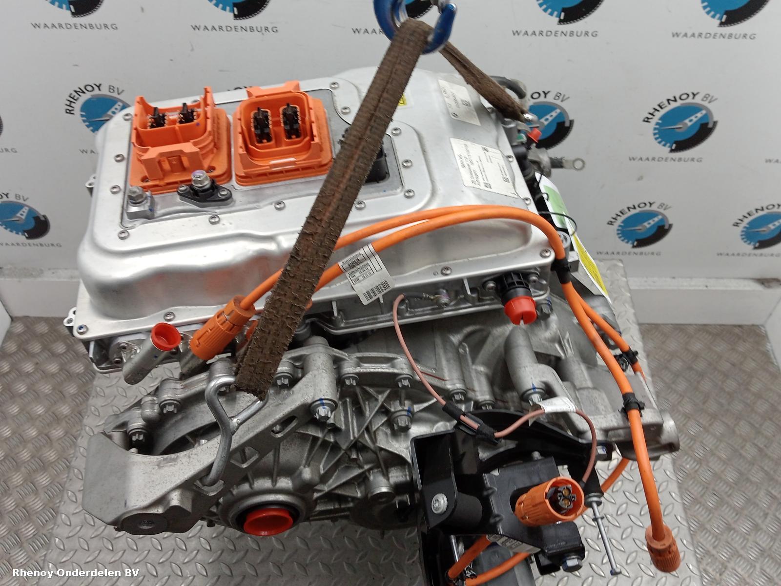 2014 BMW I8 EV/Hybrid Electric Motor View Auto part EV/Hybrid Electric Motor BMW I8 2014