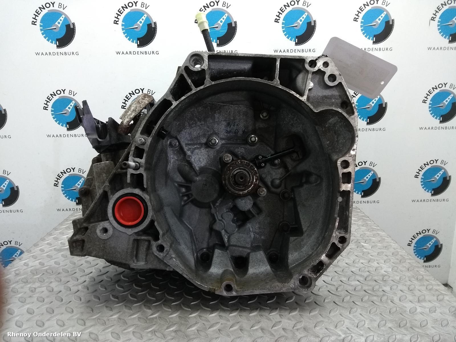 View Auto part Gearbox DACIA SANDERO STEPWAY 2019
