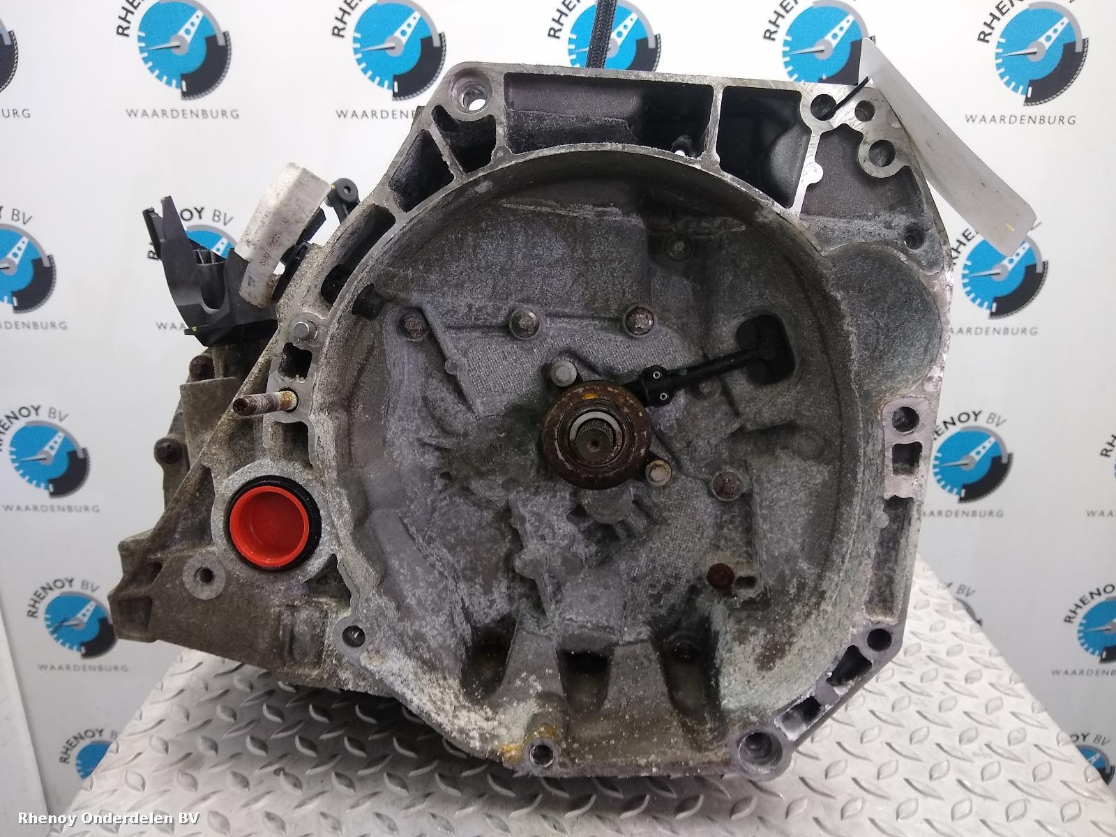 View Auto part Gearbox DACIA SANDERO STEPWAY 2019