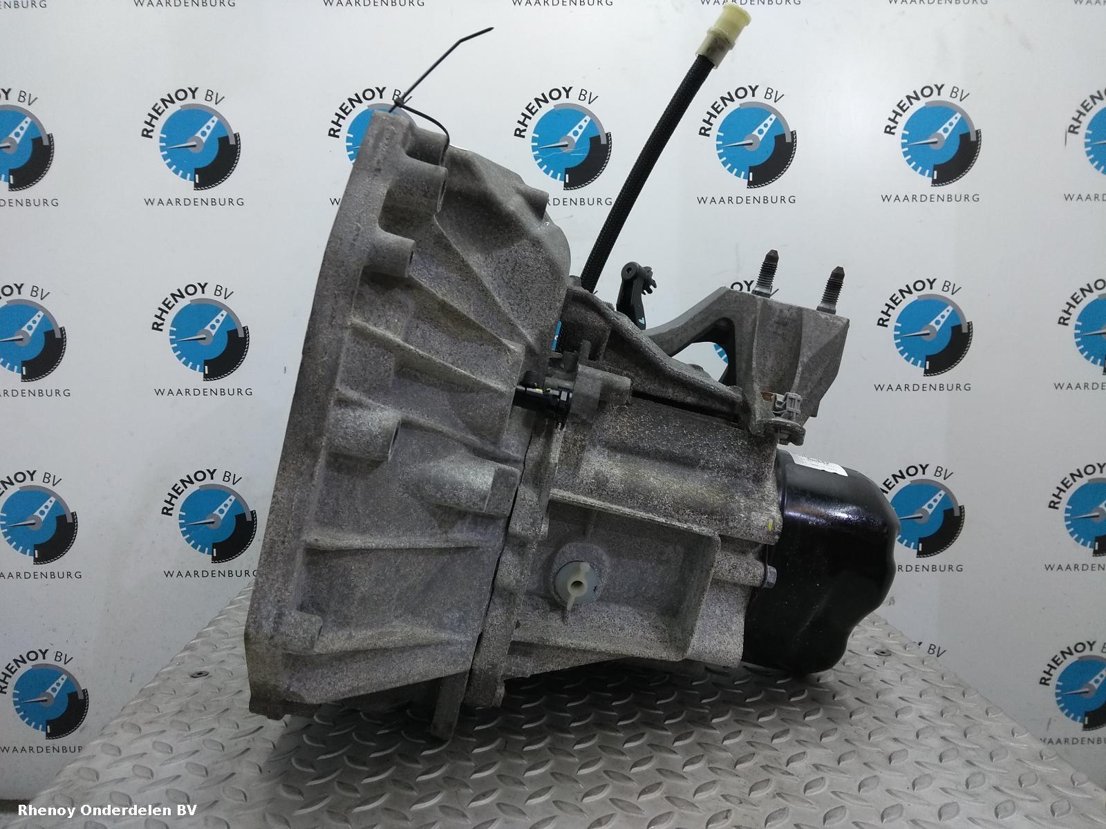 2019 DACIA SANDERO STEPWAY TRANSMISSIE / VERSNELLINGSBAK View Auto part TRANSMISSIE / VERSNELLINGSBAK DACIA SANDERO STEPWAY 2019