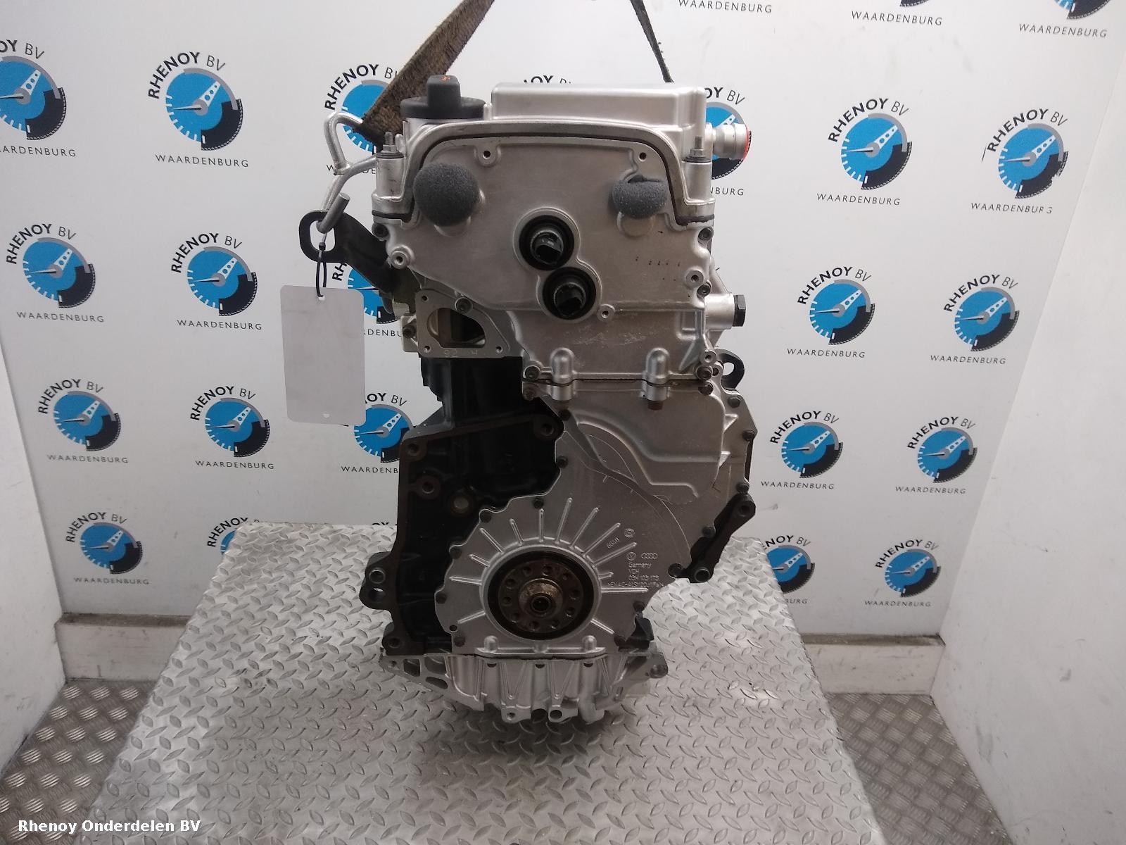 View Auto part Engine VOLKSWAGEN PASSAT 2013