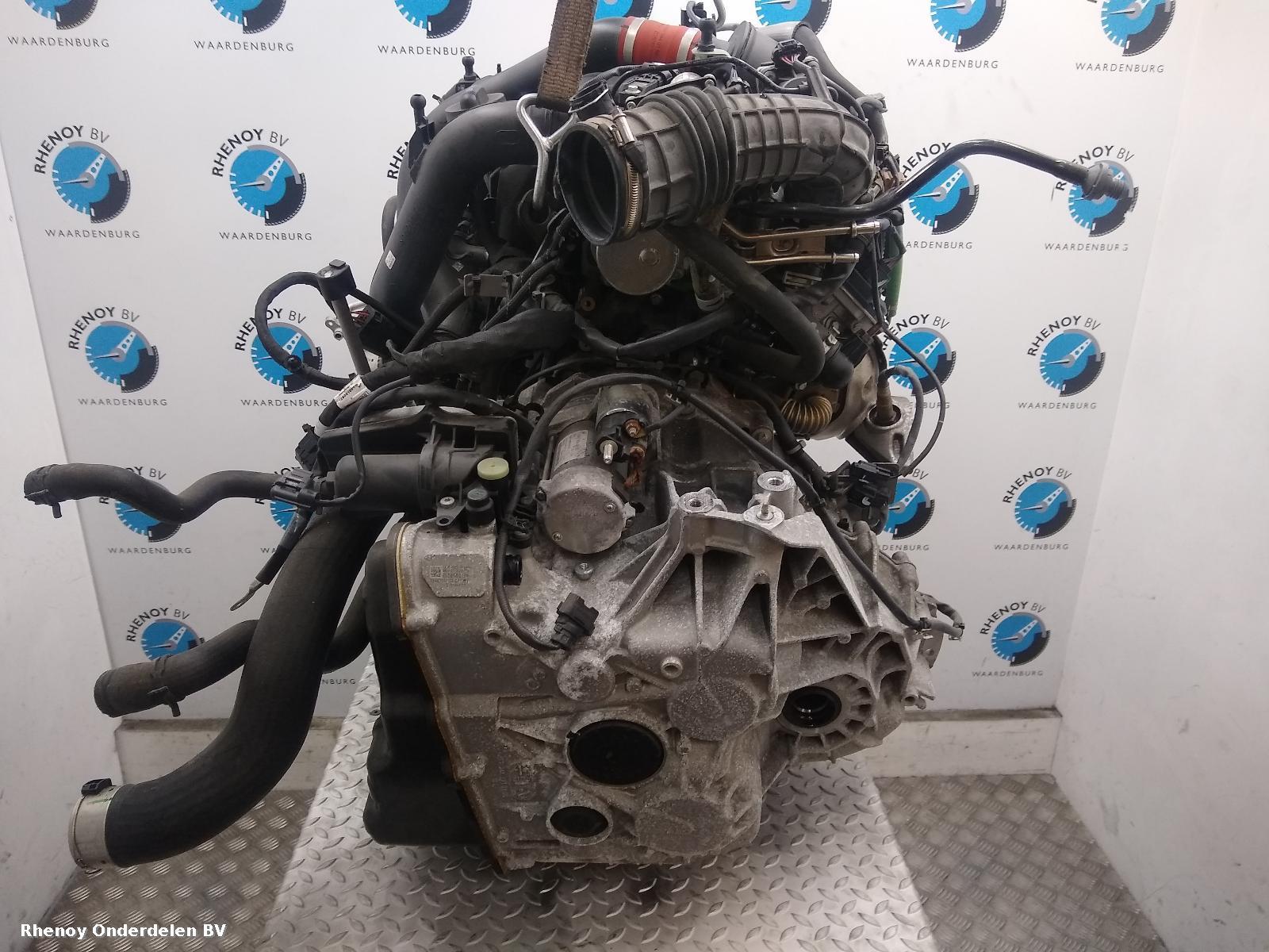 View Auto part Engine INFINITI Q30 2017