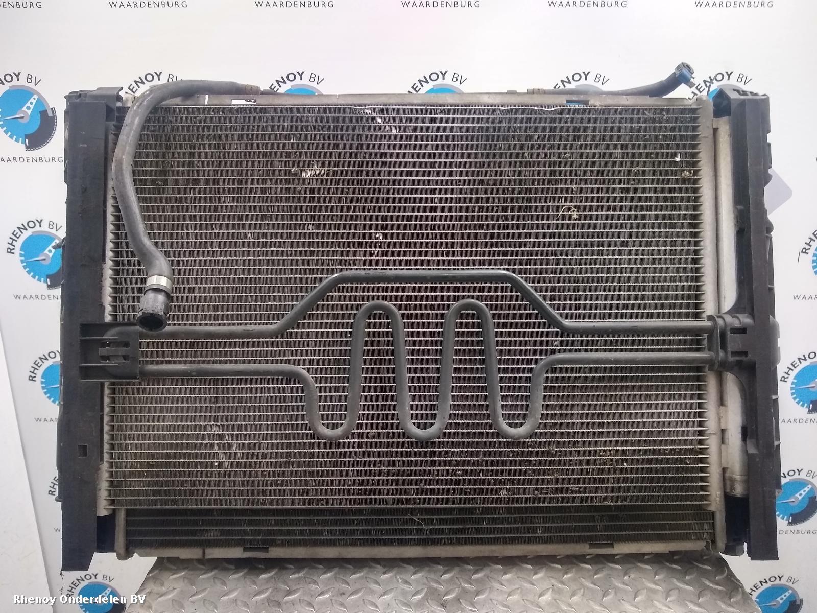 Bekijk Auto-onderdeel KOELERPAKKET BMW 3 SERIES 2005