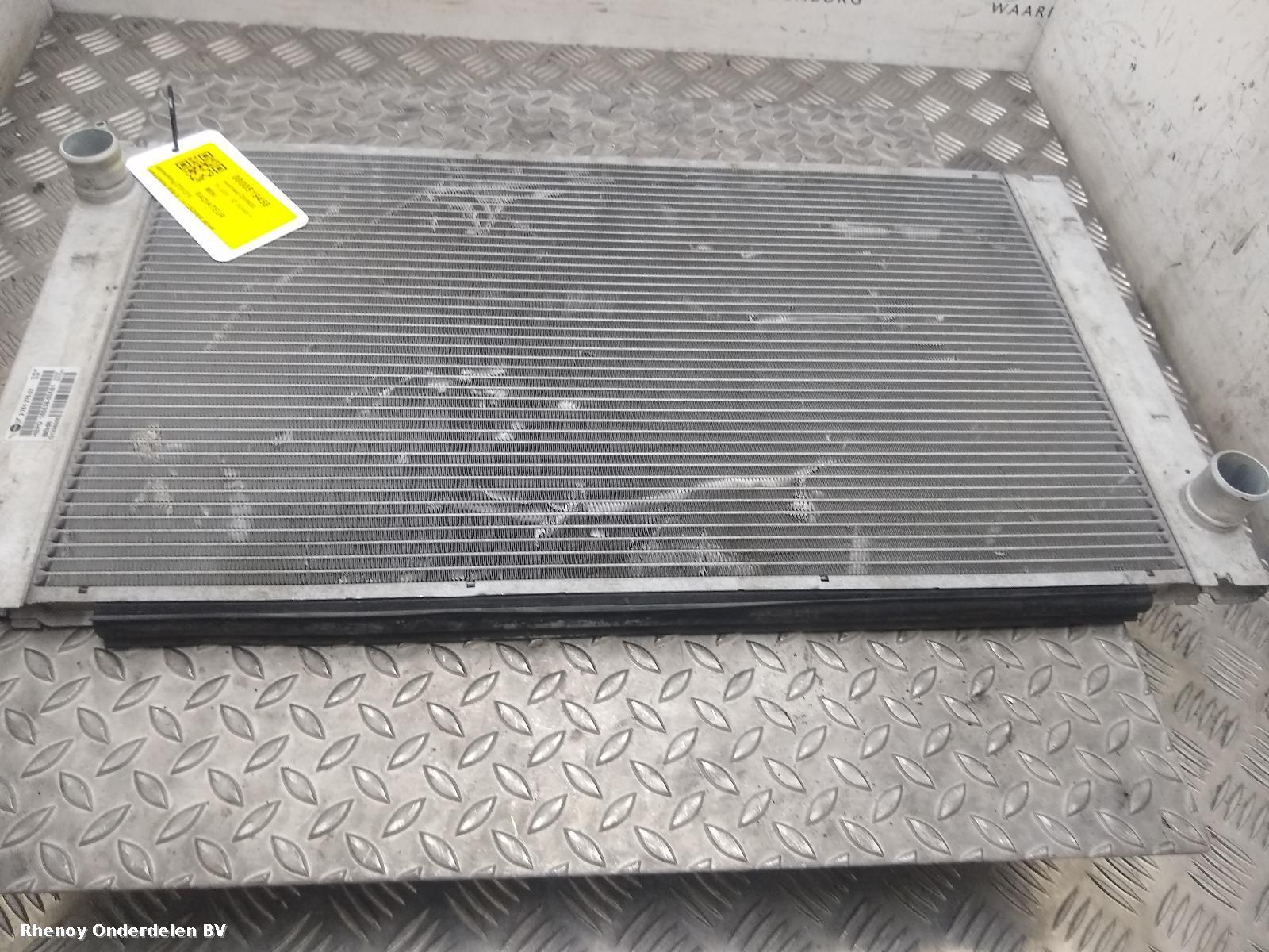 View Auto part Radiator MINI (BMW) MINI 2009
