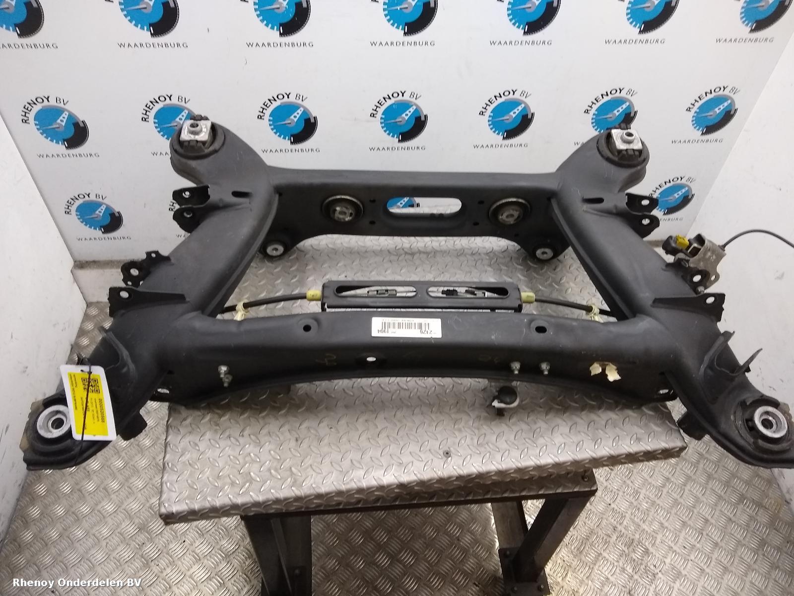 View Auto part Rear Subframe MERCEDES E CLASS 2013